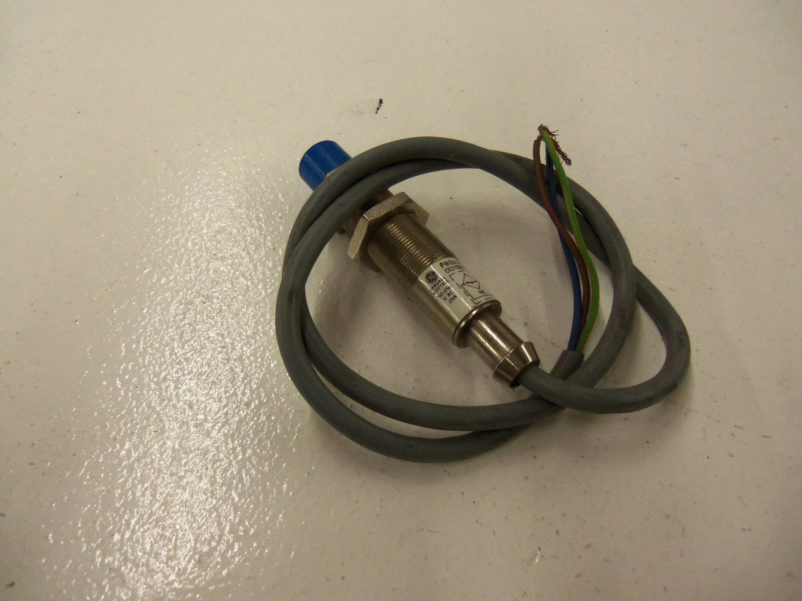 GENERAL ELECTRIC CR215DB18UB2HA *USED*