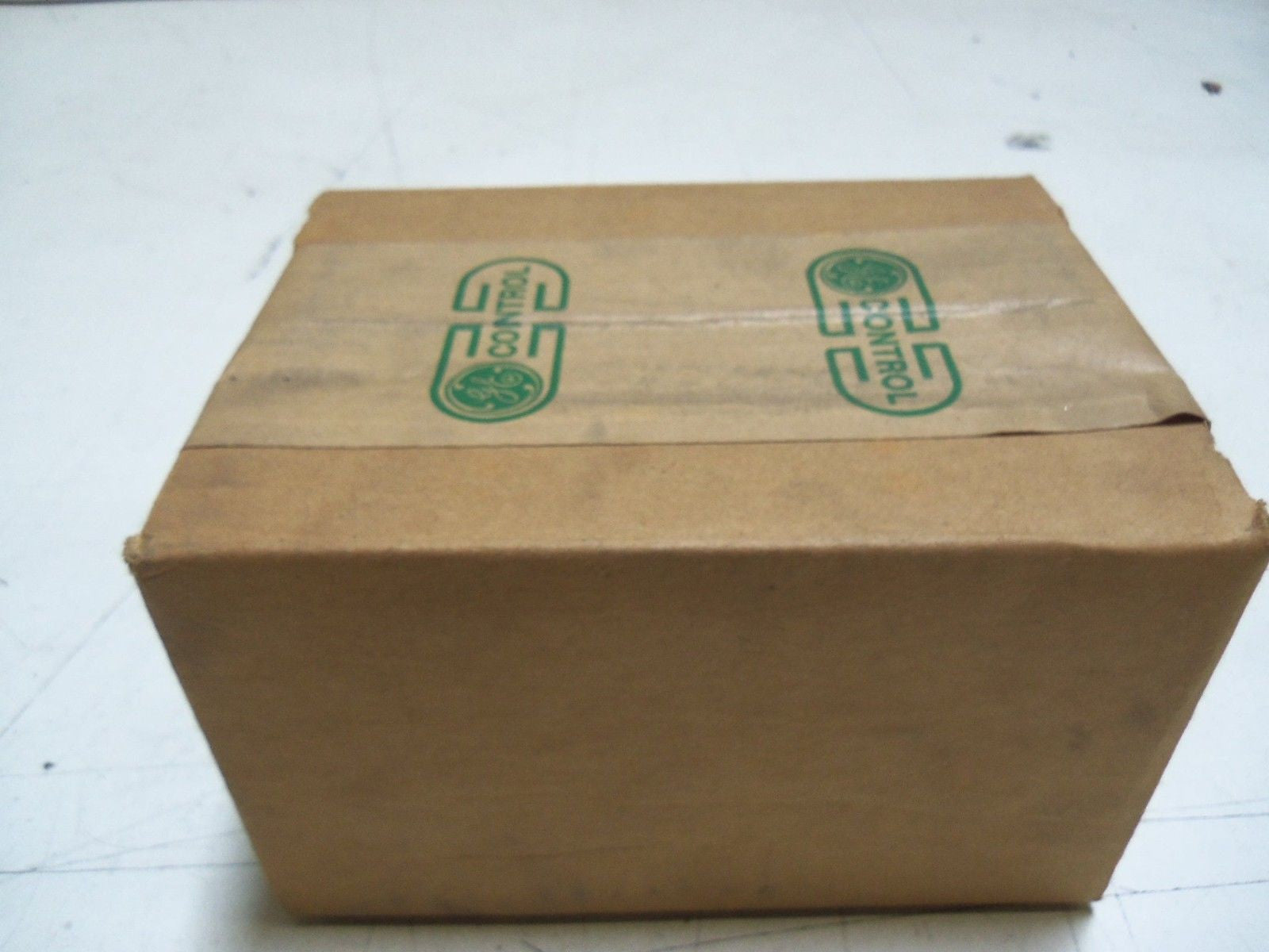 GENERAL ELECTRIC CR324E310F OVERLOAD RELAY BLOCK  *FACTORY SEALED*