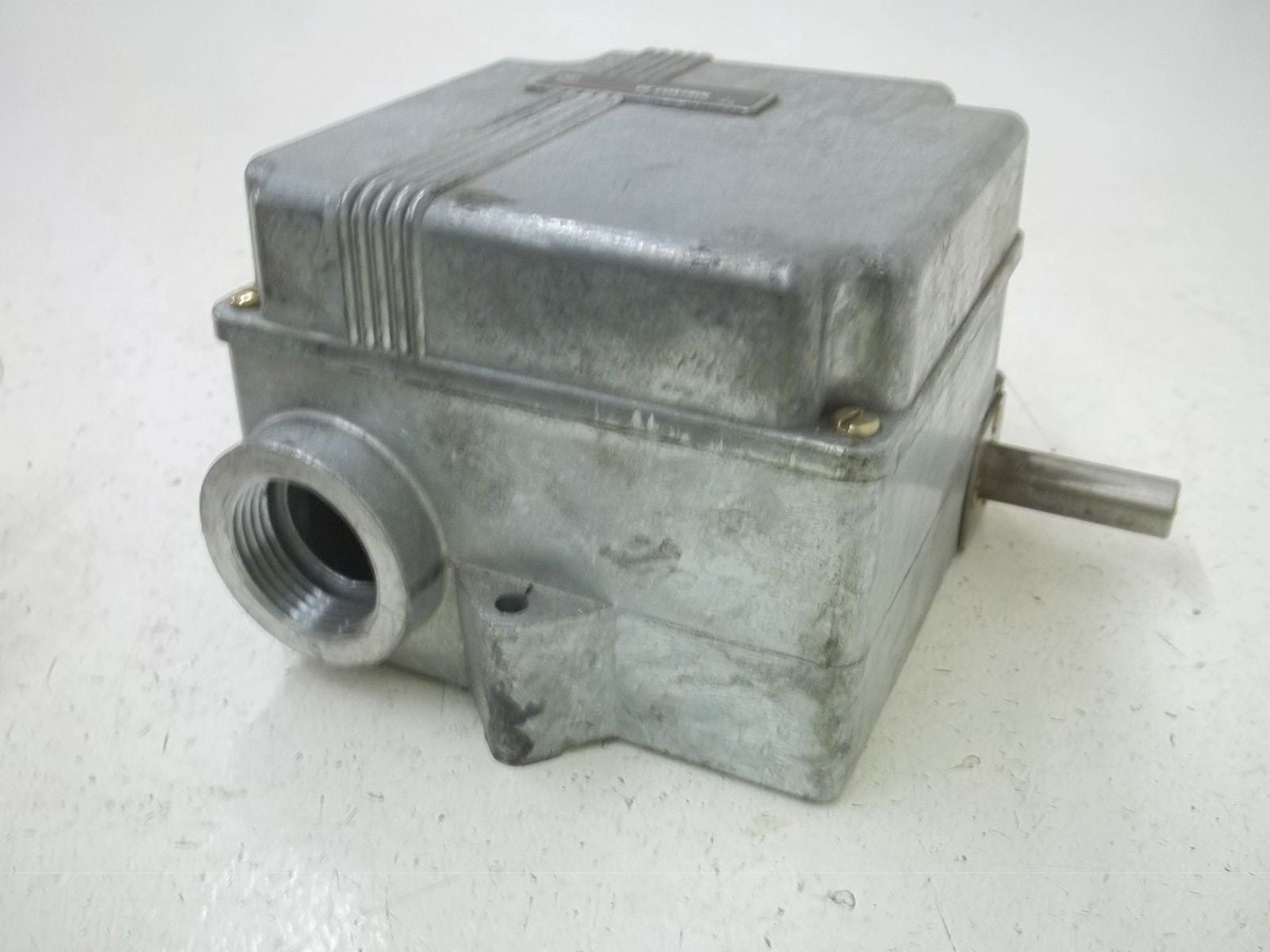 GENERAL ELECTRIC CR115E432121 *NEW NO BOX*
