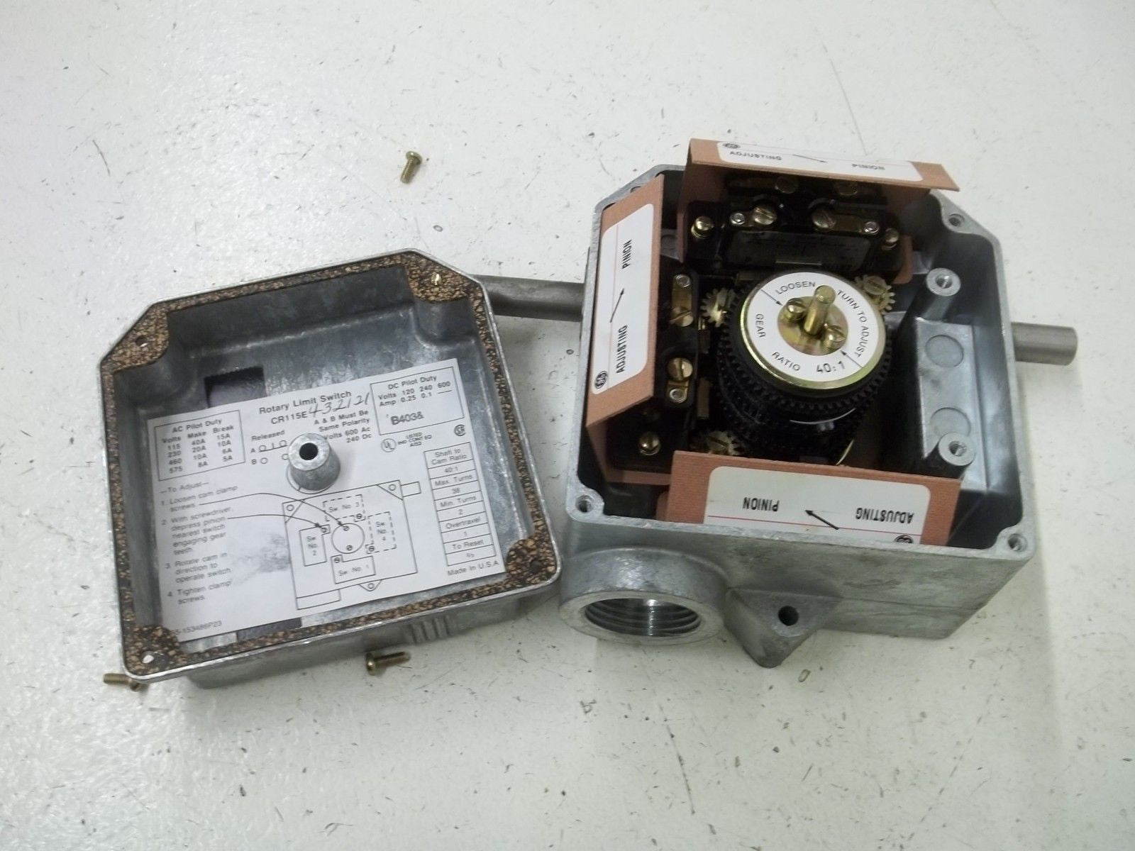 GENERAL ELECTRIC CR115E432121 *NEW NO BOX*