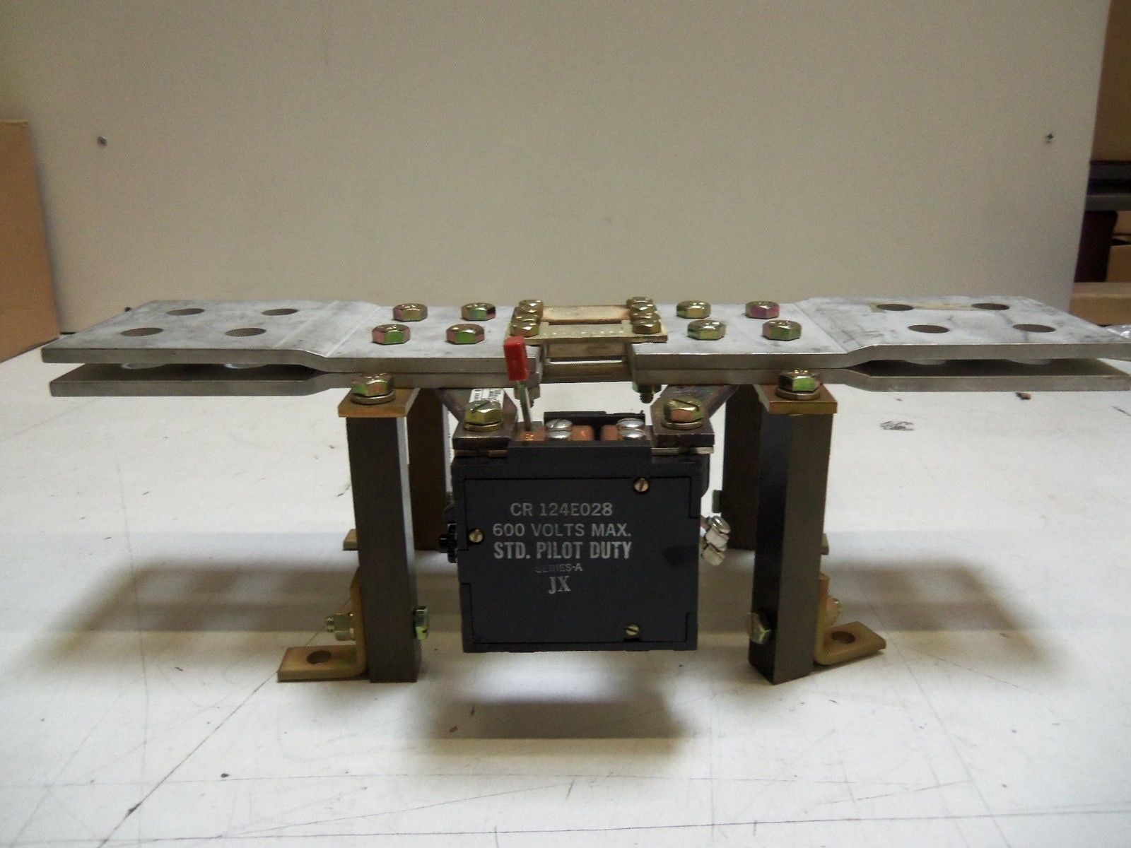 GENERAL ELECTRIC IC2027A102AA5 RELAY *NEW NO BOX*