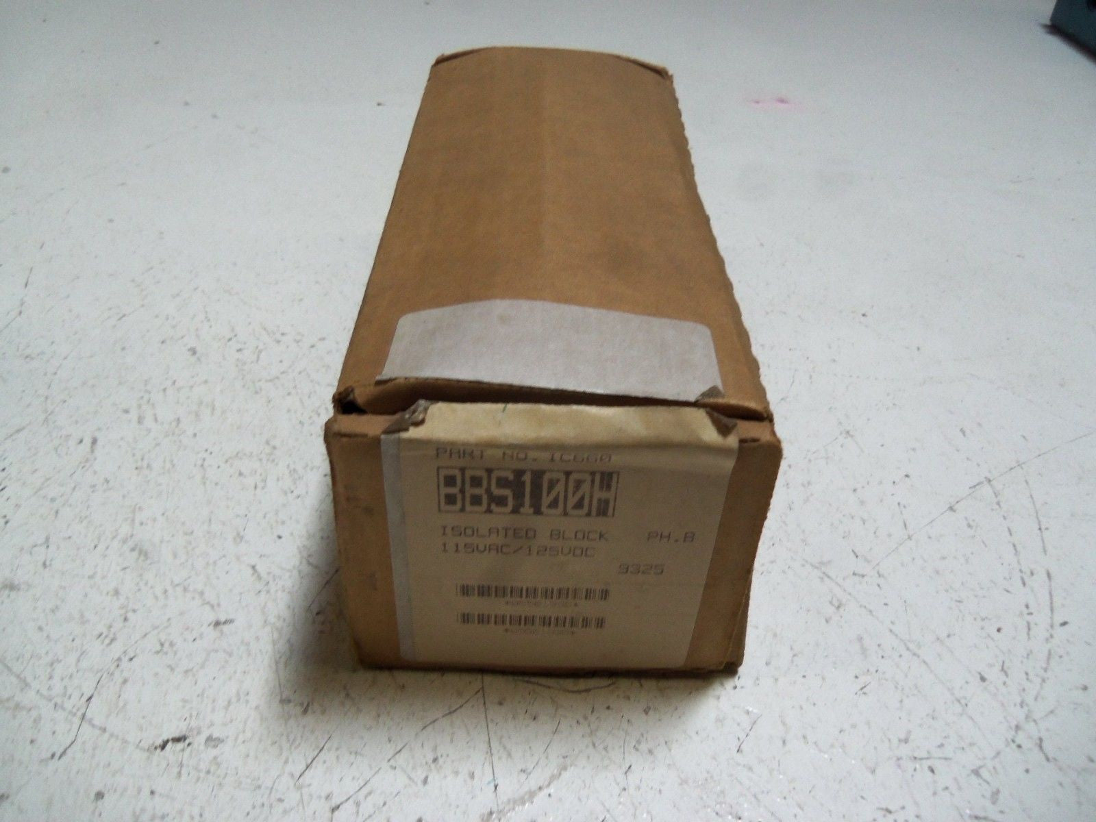 GENERAL ELECTRIC IC660BBS100H I/O BLOCK *NEW IN BOX*