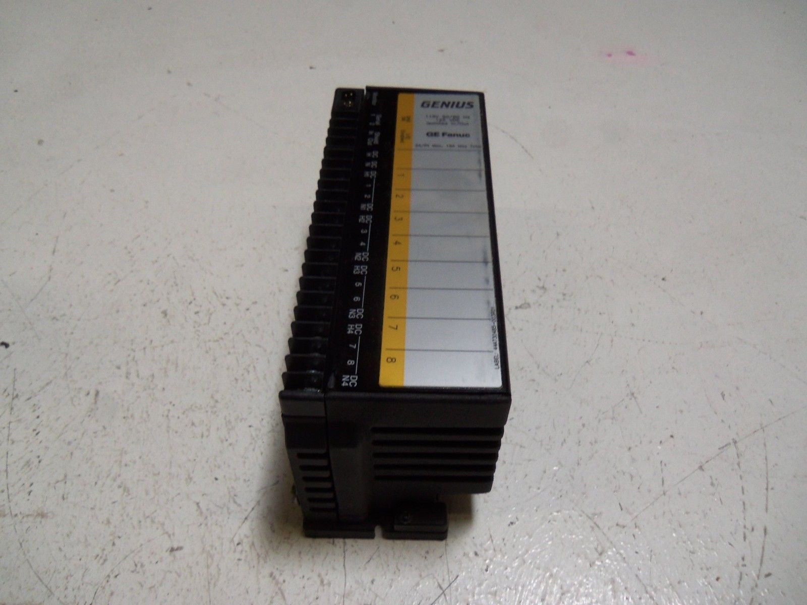 GENERAL ELECTRIC IC660BBS100H I/O BLOCK *NEW IN BOX*