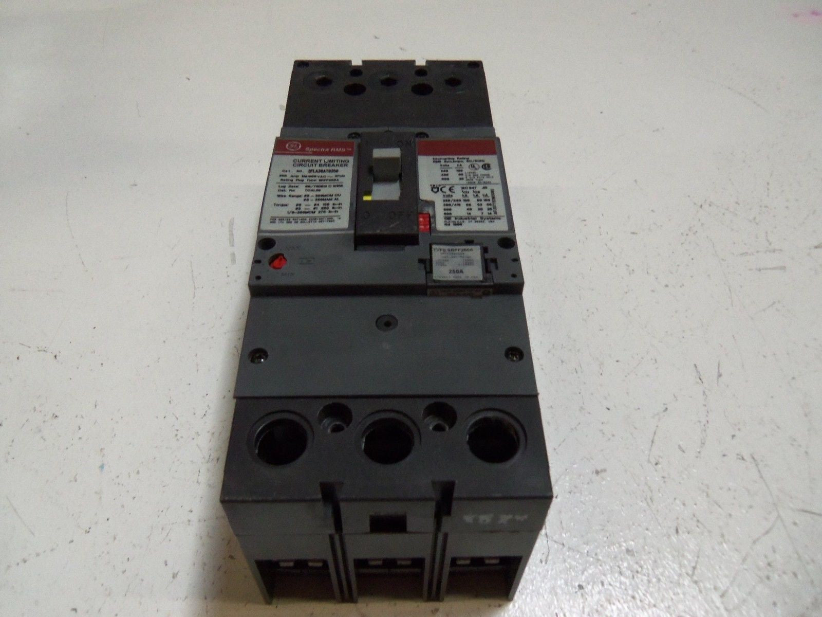 GENERAL ELECTRIC SFLA36AT0250 250 AMPS *NEW IN BOX*