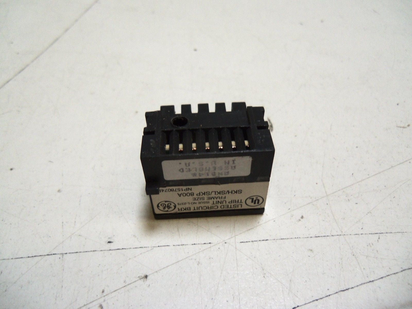 GENERAL ELECTRIC SRPK800A800 PLUG  *USED*