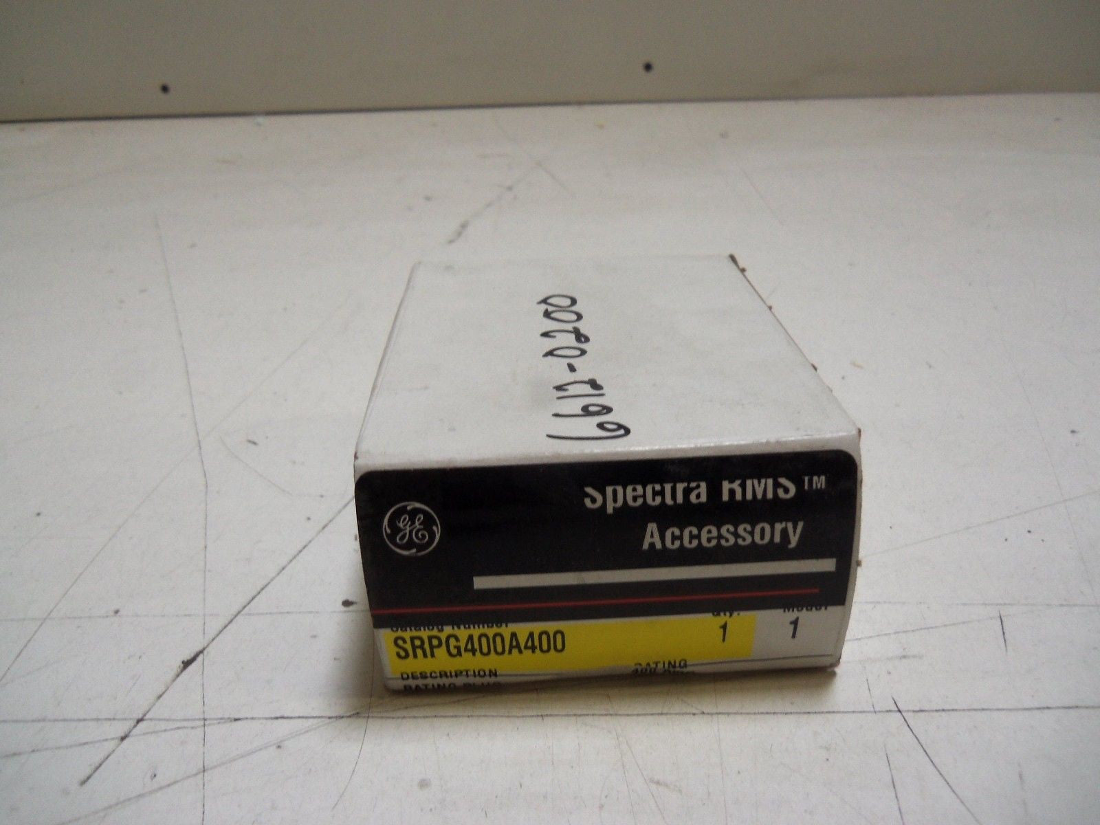 GENERAL ELECTRIC SRPG400A400 PLUG  *FACTORY SEALED*