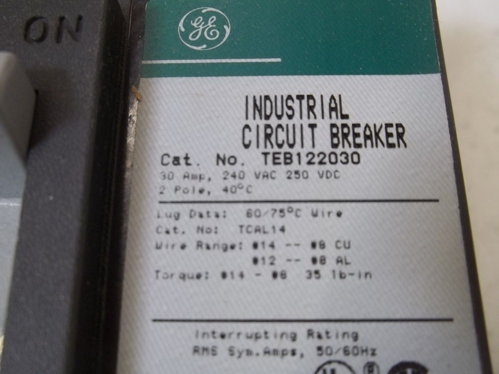 GENERAL ELECTRIC TEB122030WL CIRCUIT BREAKER *NEW IN BOX*
