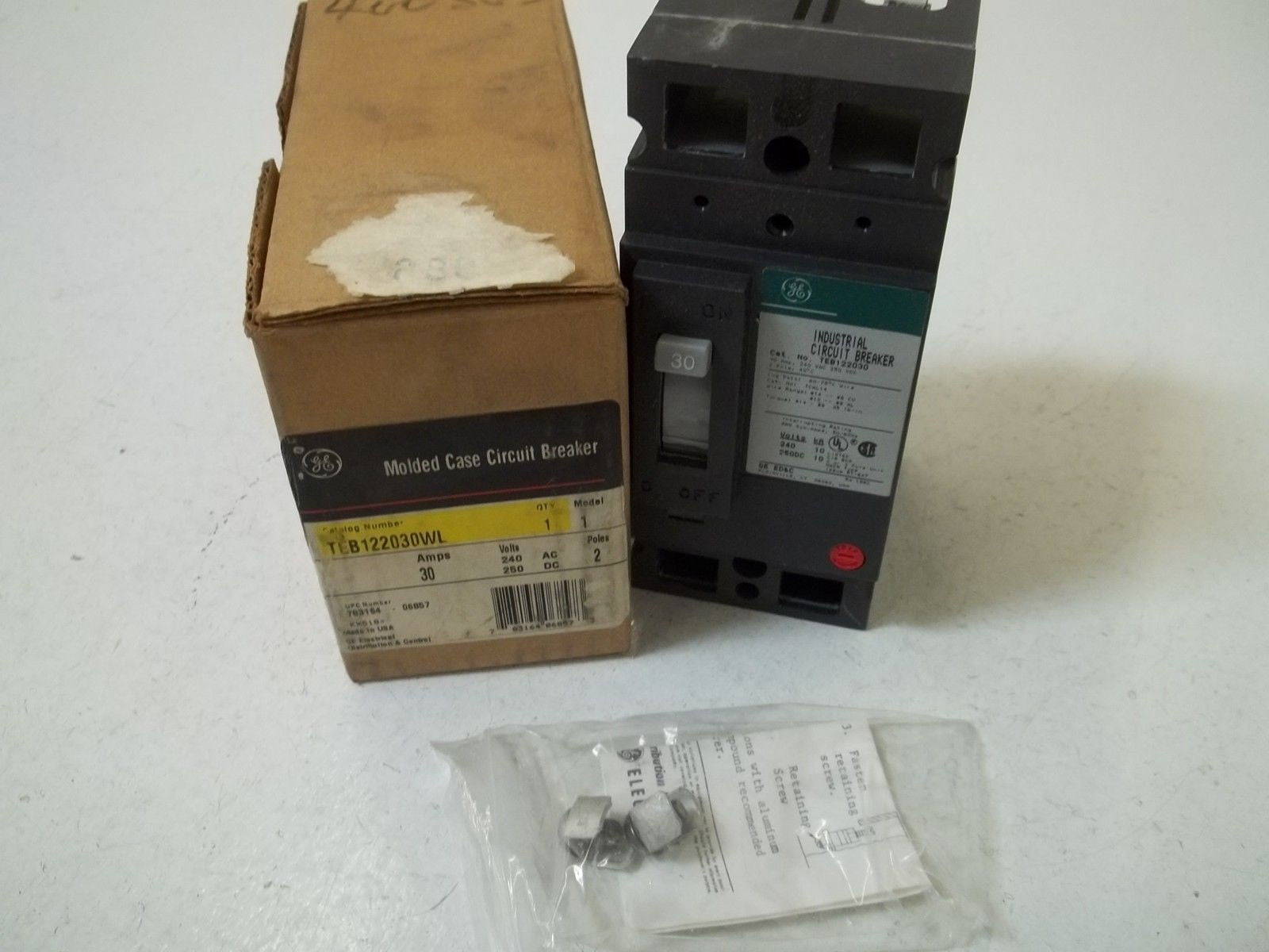 GENERAL ELECTRIC TEB122030WL CIRCUIT BREAKER *NEW IN BOX*