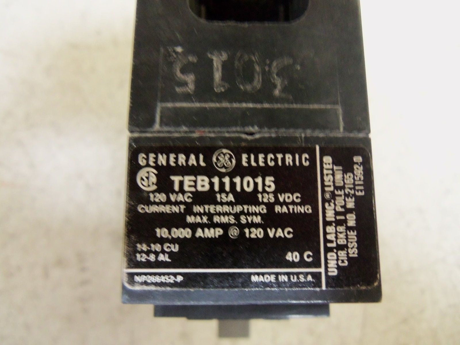 GENERAL ELECTRIC TEB111015 CIRCUIT BREAKER *USED*
