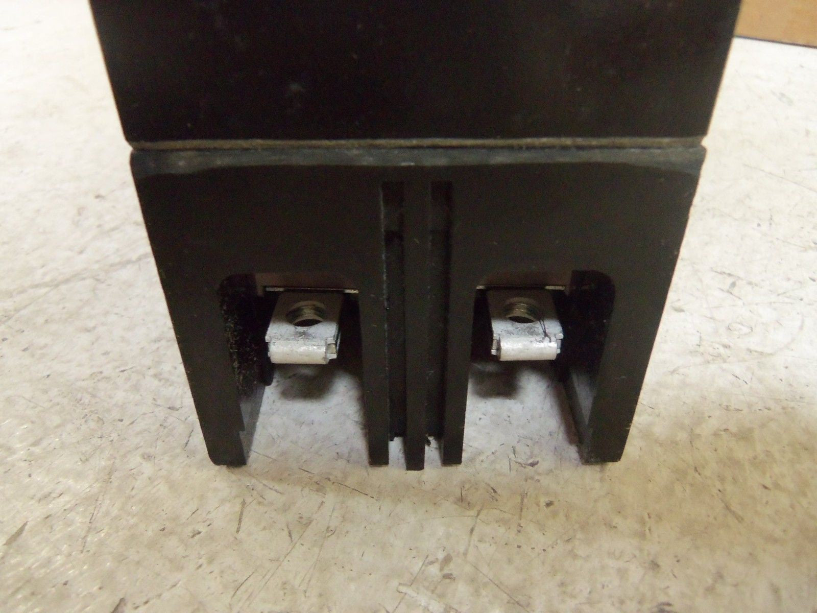 GENERAL ELECTRIC TED124100WL CIRCUIT BREAKER *NEW IN BOX*