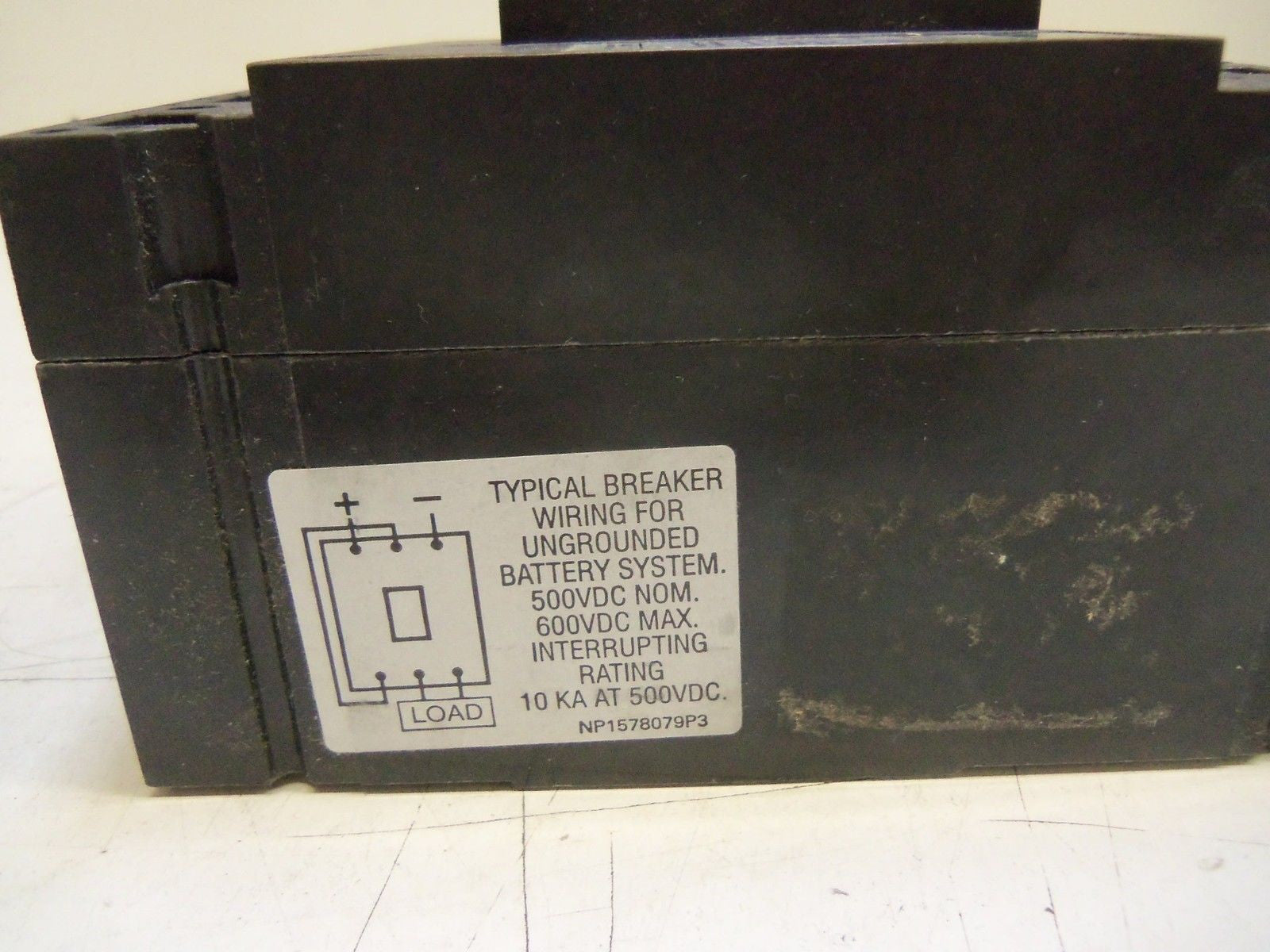 GENERAL ELECTRIC TED136040 CIRCUIT BREAKER  *NEW IN BOX*