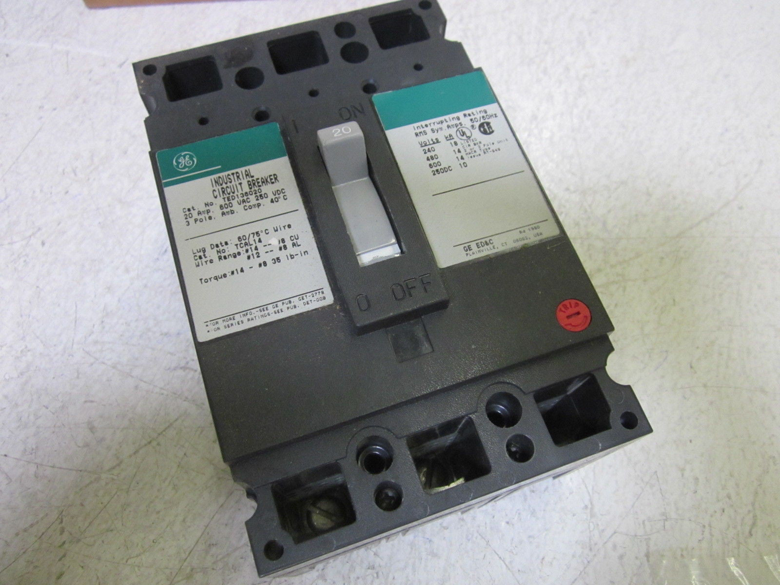 GENERAL ELECTRIC TED136020WL CIRCUIT BREAKER *NEW IN BOX*