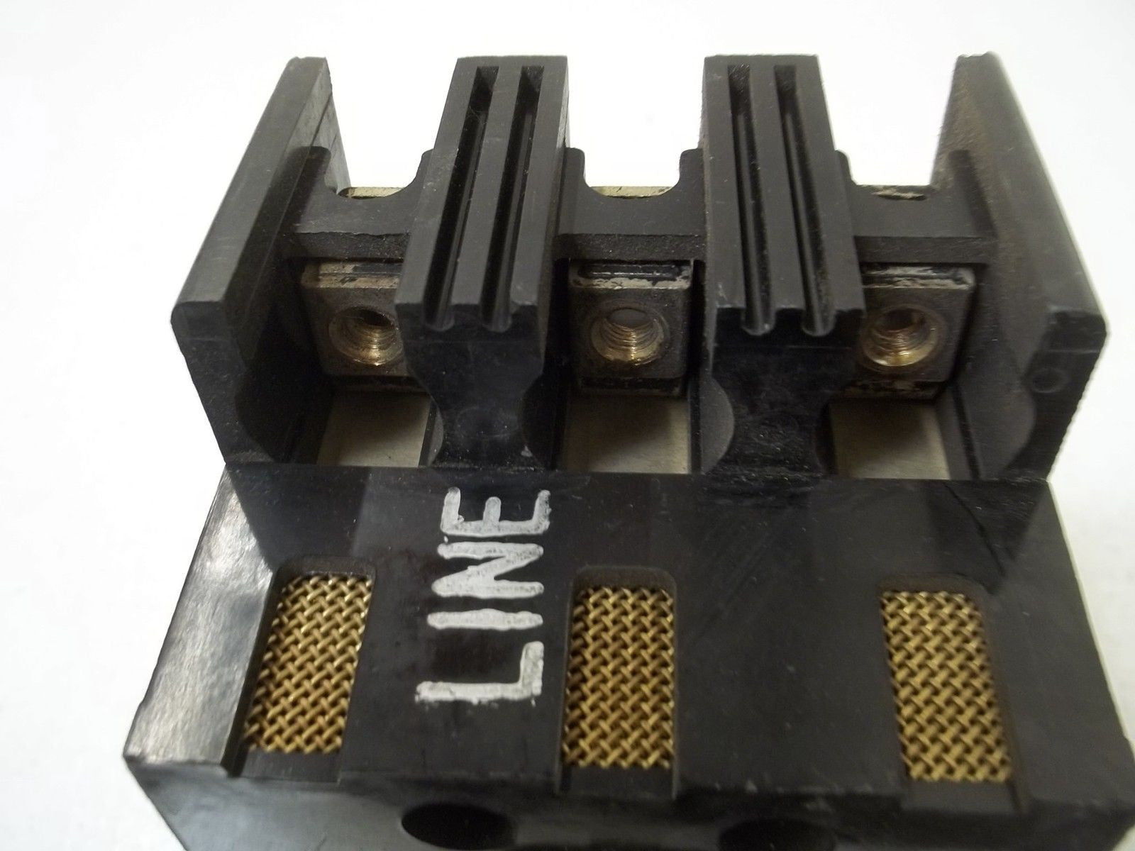 GENERAL ELECTRIC  TF136030 CIRCUIT BREAKER  *USED*