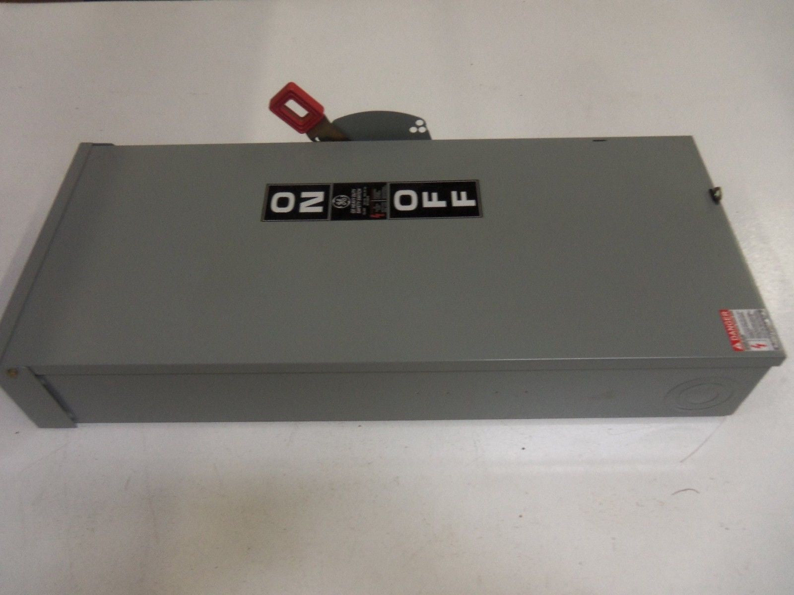 GENERAL ELECTRIC TH3364R SAFETY SWITCH *NEW IN BOX*