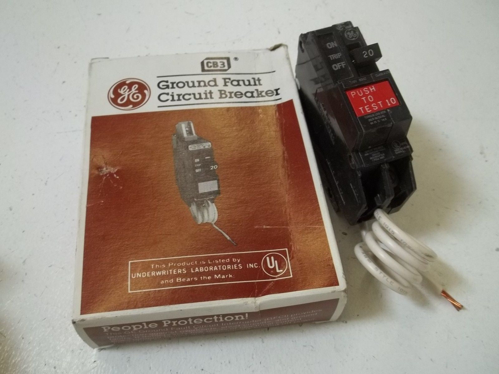 GENERAL ELECTRIC THB1120GF CIRCUIT BREAKER *NEW IN BOX*