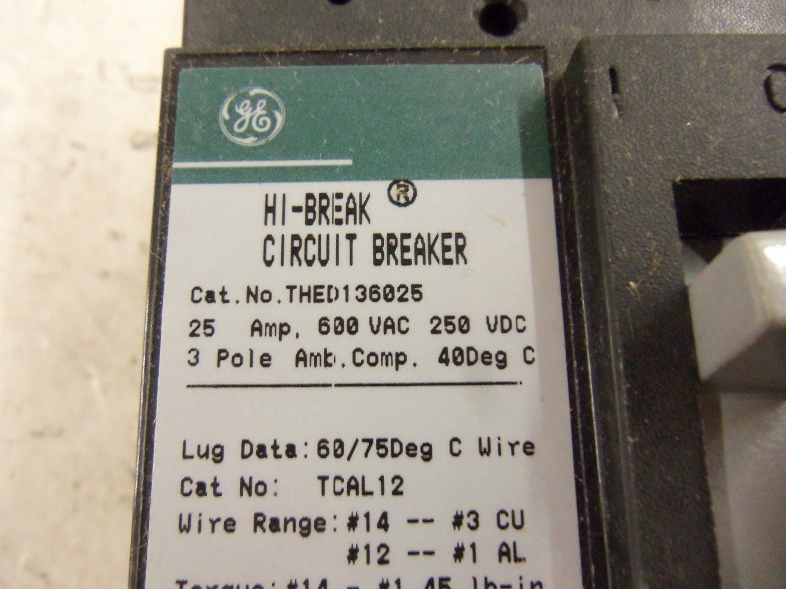 GENERAL ELECTRIC THED136025WL CIRCUIT BREAKER *NEW IN BOX*
