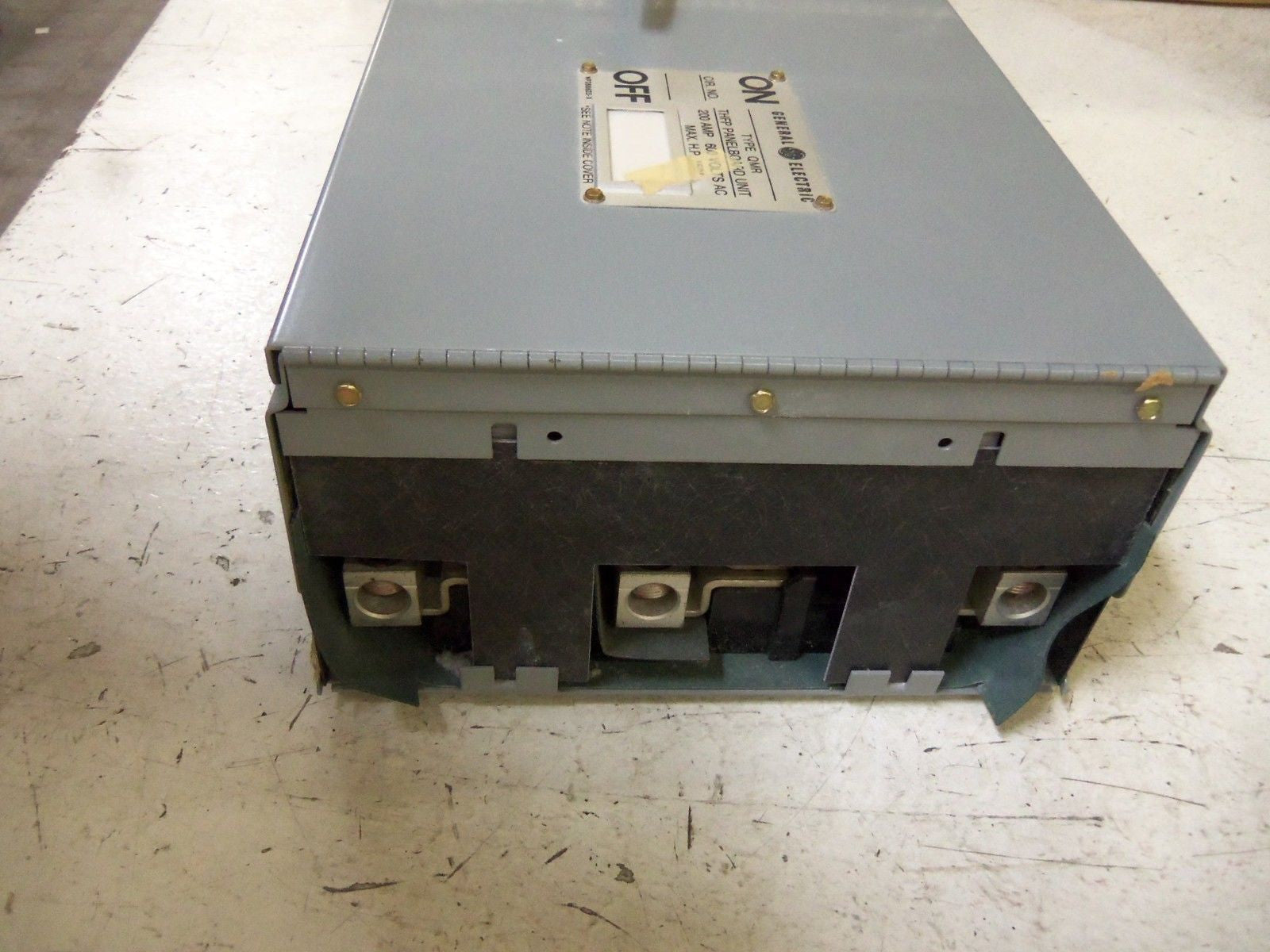 GENERAL ELECTRIC THFP364 SAFETY SWITCH *NEW NO BOX*