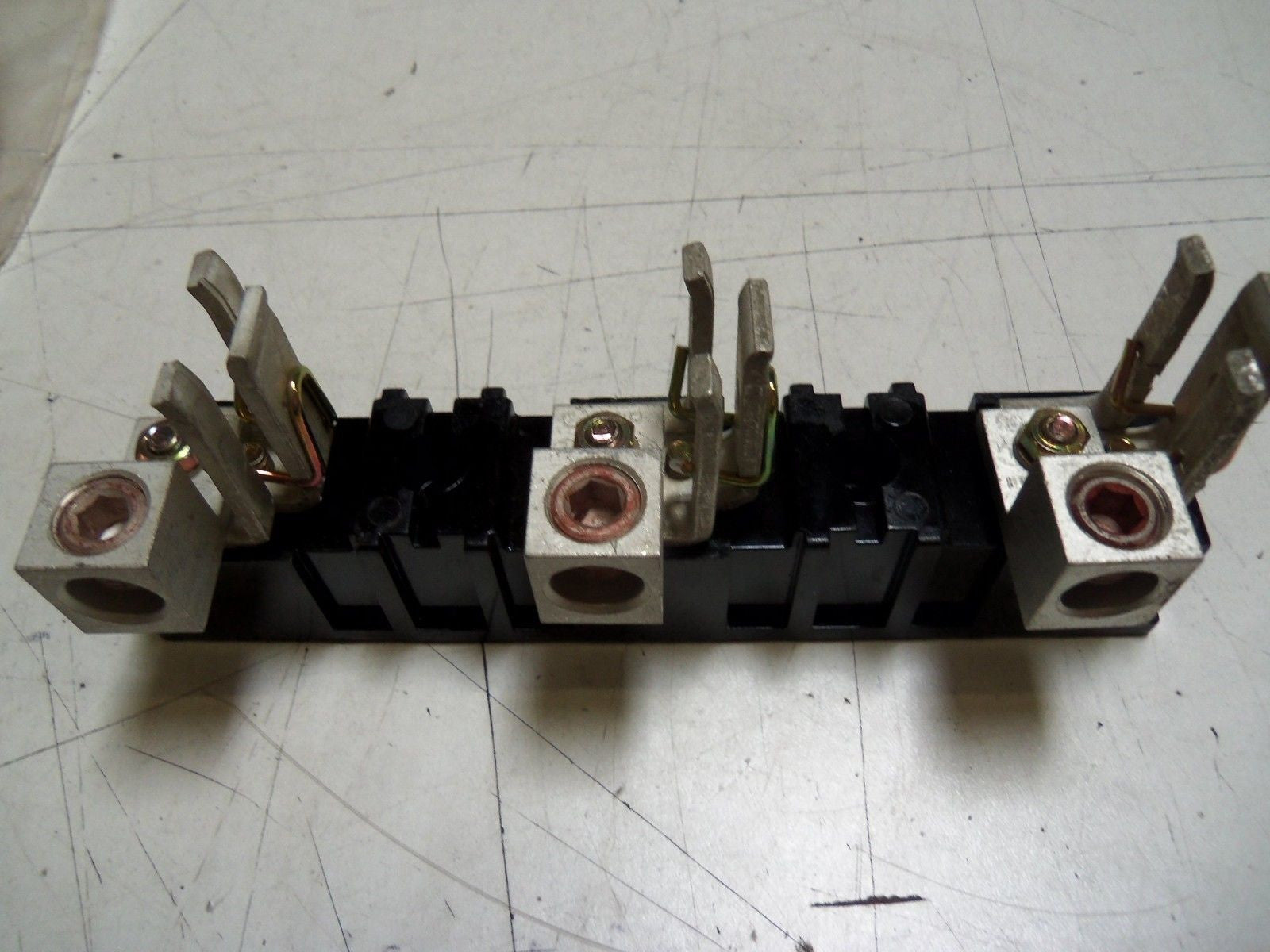 GENERAL ELECTRIC THMC3464 FUSE KIT 200A 600V *NEW NO BOX*