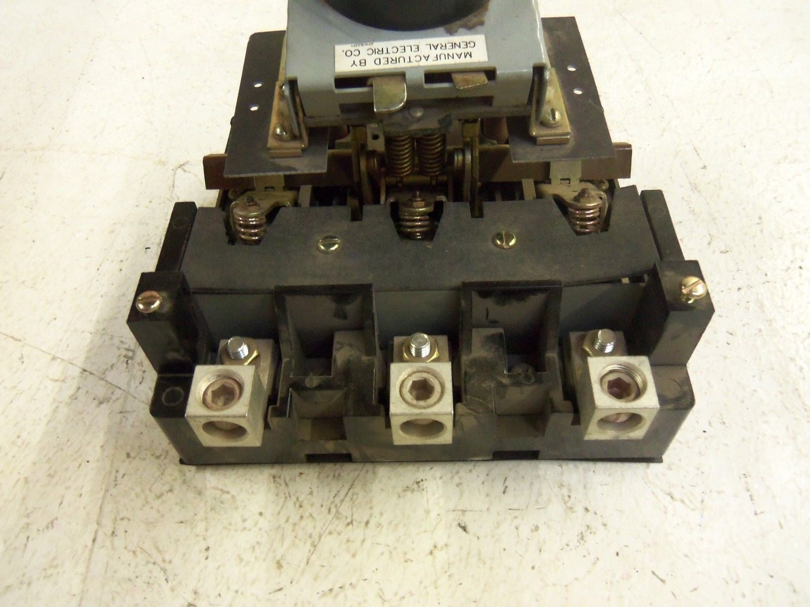 GENERAL ELECTRIC THMS34V2 QMR SWITCH AND HANDLE *USED*