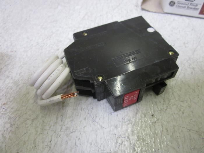 GENERAL ELECTRIC THQL1130GF 1 POLE 30A 120AC FAULT CIRCUIT BREAKER *NEW IN BOX*