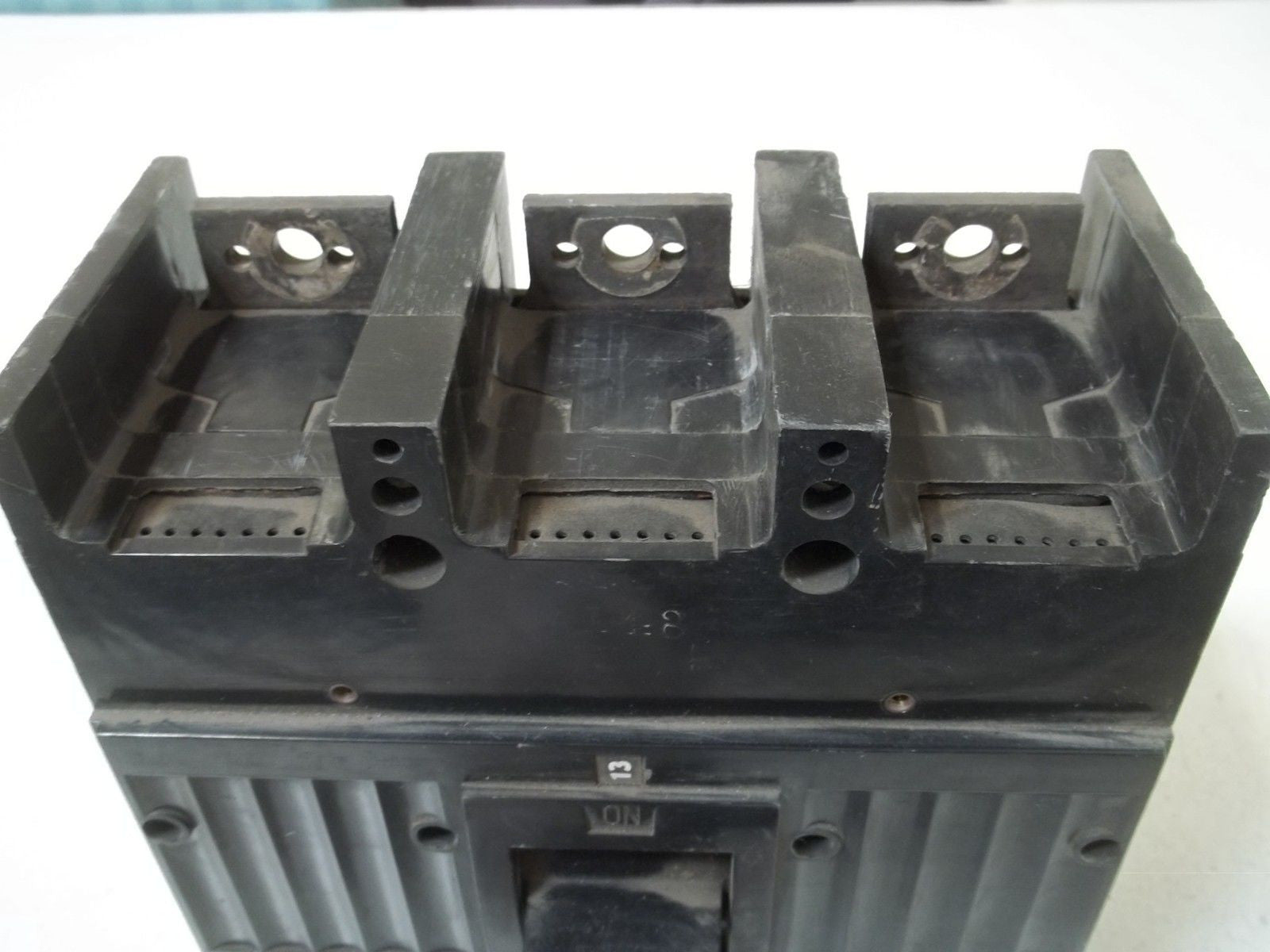 GENERAL ELECTRIC TJJ436350 CIRCUIT BREAKER *USED*