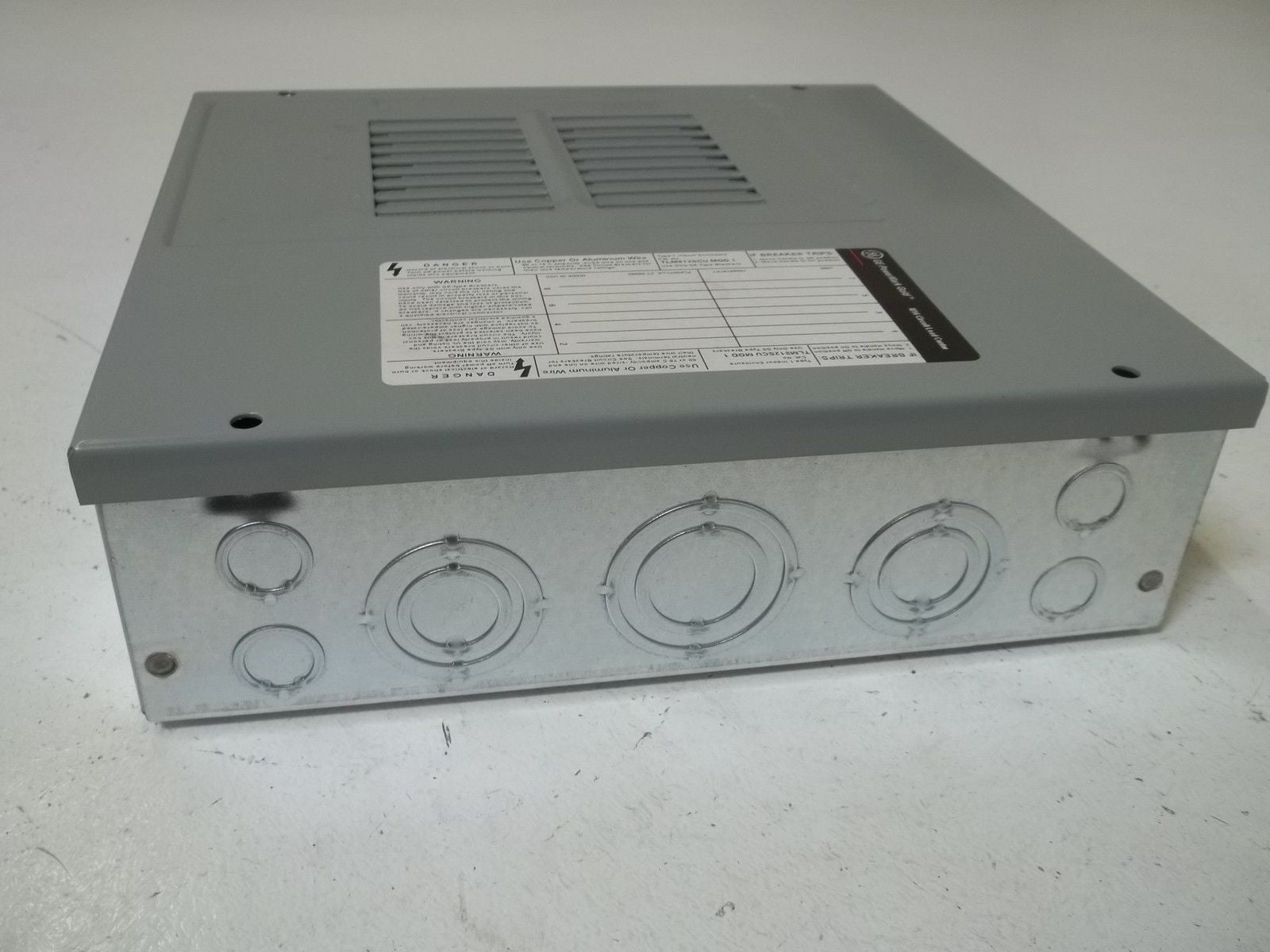 GENERAL ELECTRIC TLM812SCU MAIN PLUS 125AMPS  *NEW IN BOX*