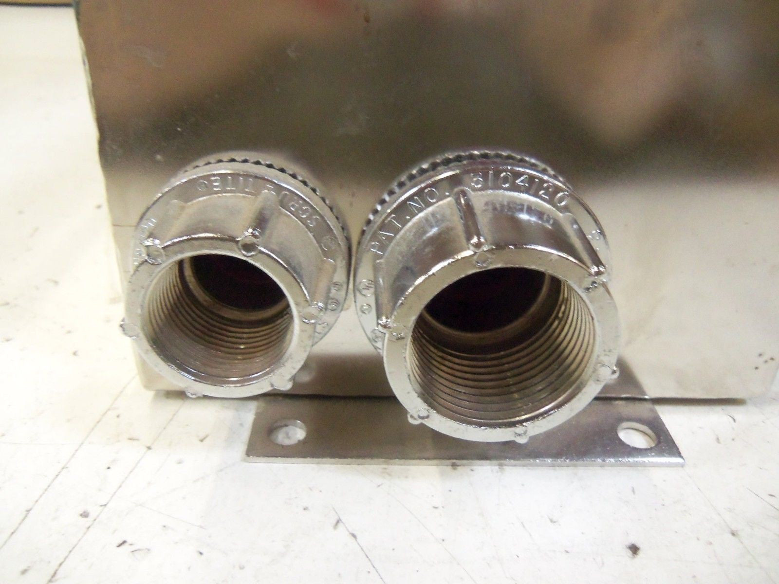 GENERAL ELECTRIC TYPE 4 ENCLOSURE STAINLESS STEAL *NEW NO BOX*