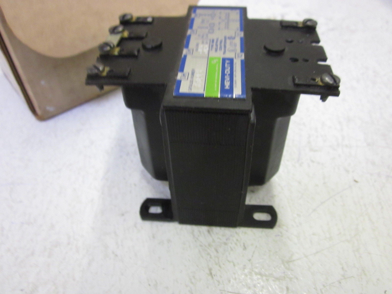 GENERAL SIGNAL E095 240/480V TRANSFORMER *NEW IN BOX*