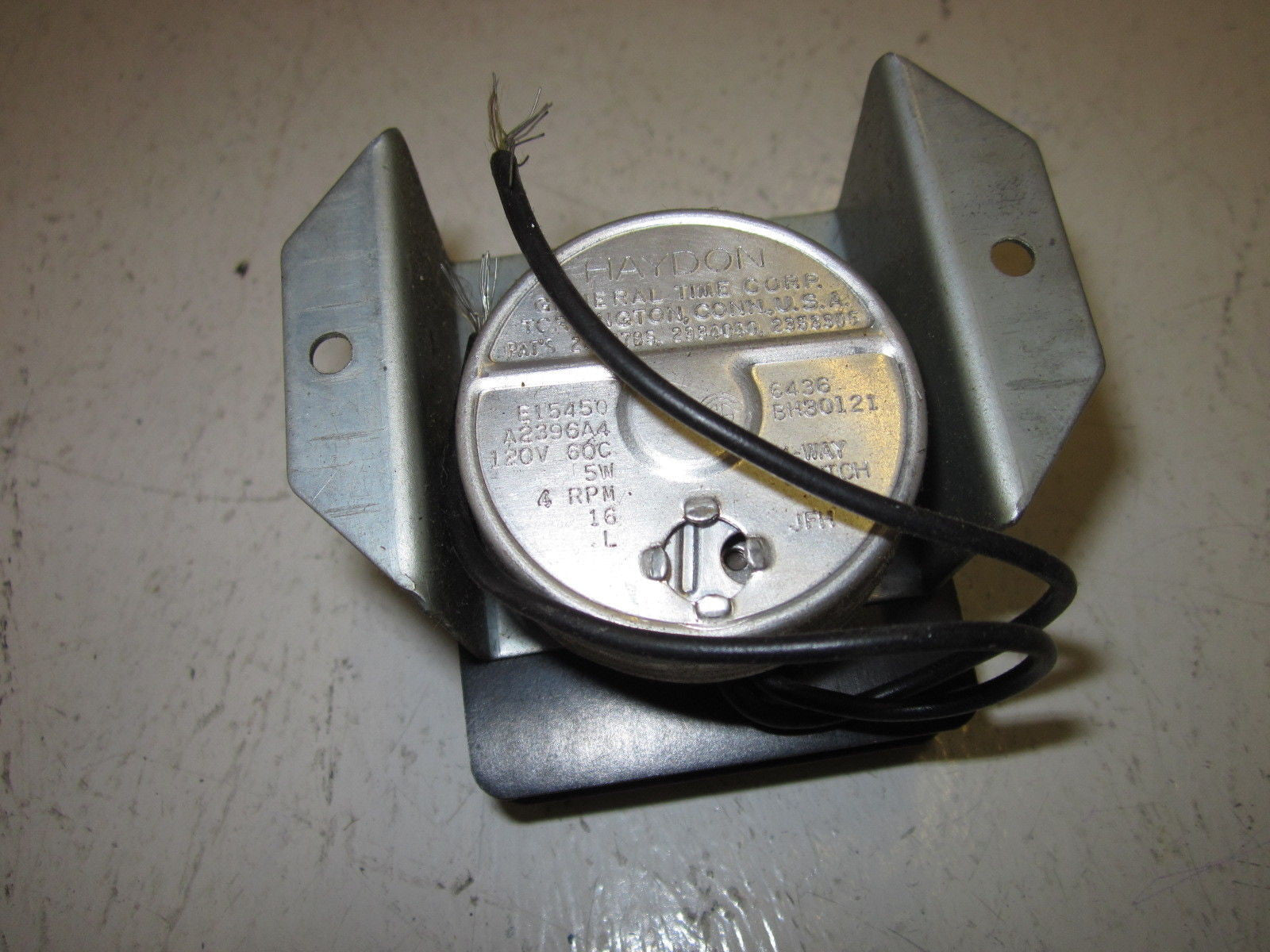 GENERAL TIME JFH-S 14 SECONDS 120VAC 60 CYCLES *USED*