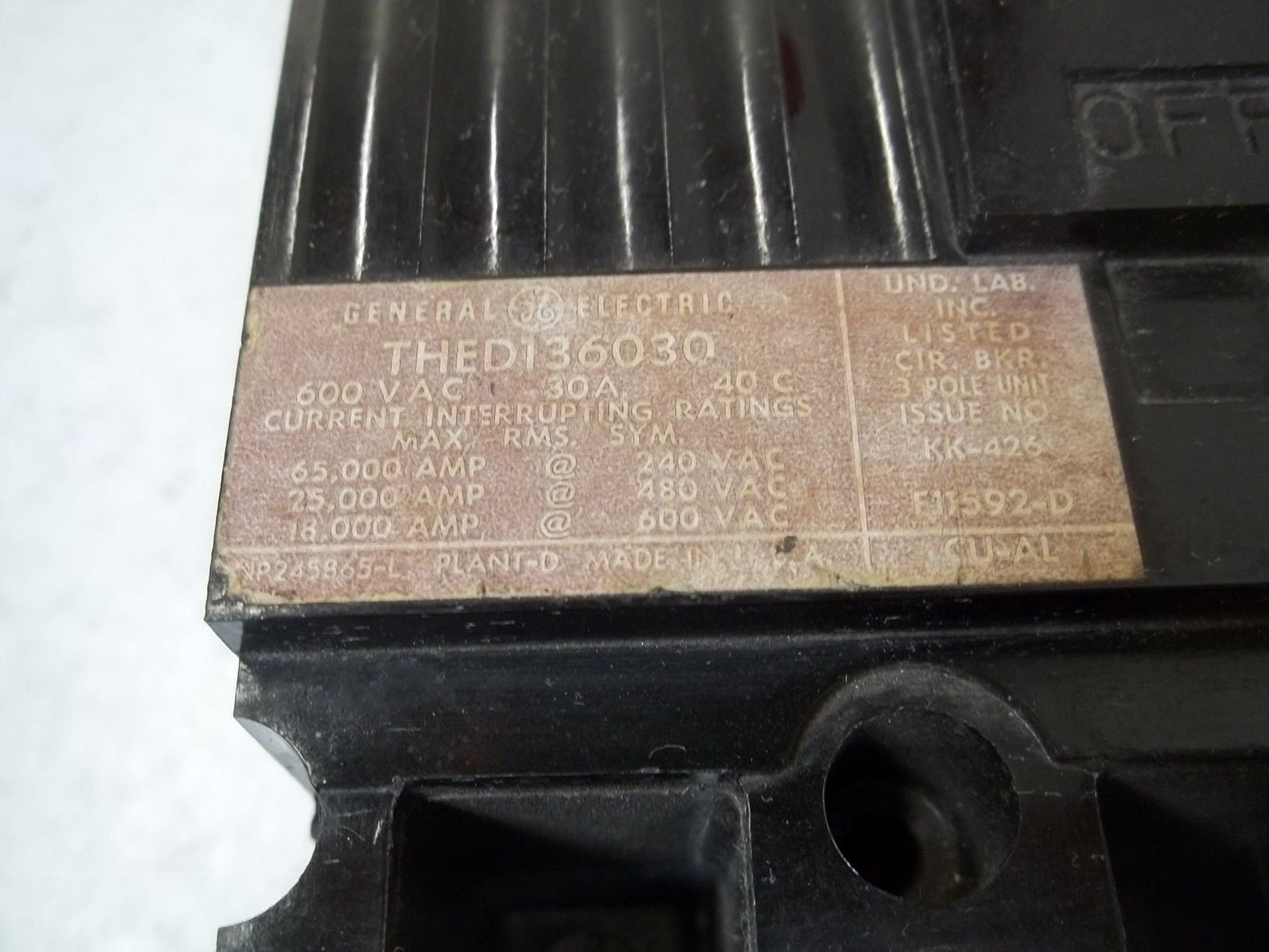 GENERAL ELECTRIC THED136030 CIRCUIT BREAKER 30A *USED*