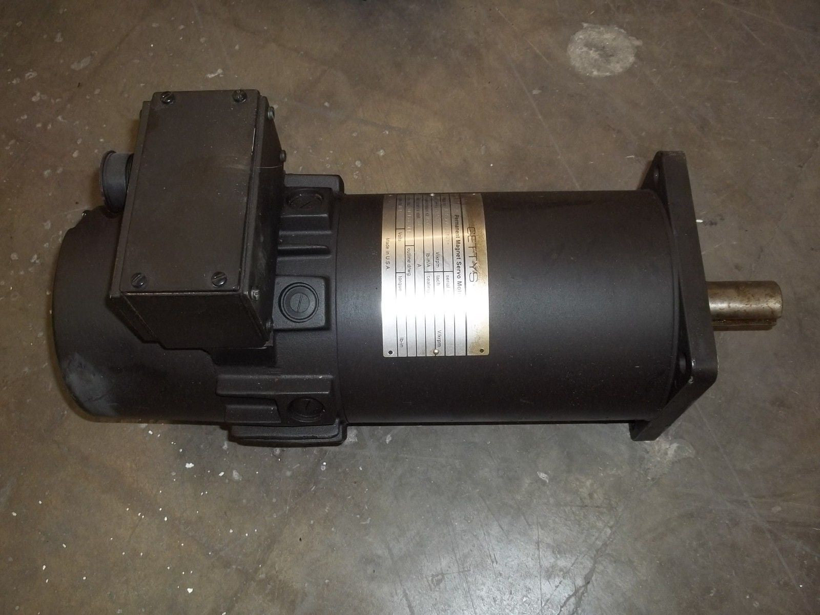 GETTYS M235-YY0Y03Y0Y-NR PERMANENT MAGNET SERVO MOTOR *USED*