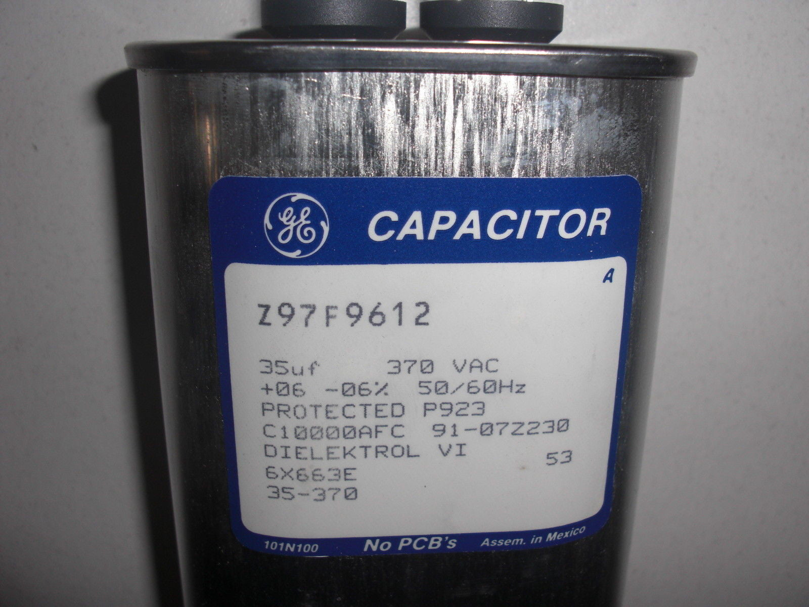 GE Z97F96121 CAPACITOR *NEW IN THE BOX*