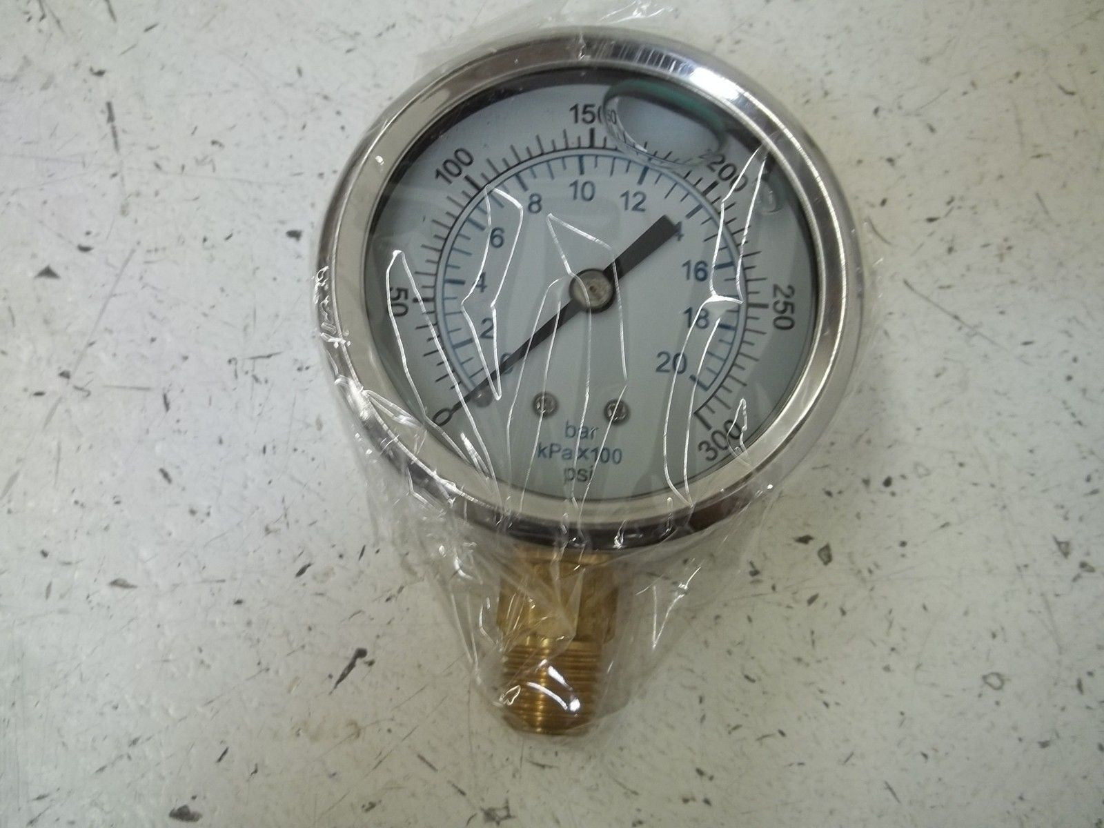 GLY.FILLD. GAUGE 98152413 2.5" 0-300 PSI/BAR *NEW IN BOX*