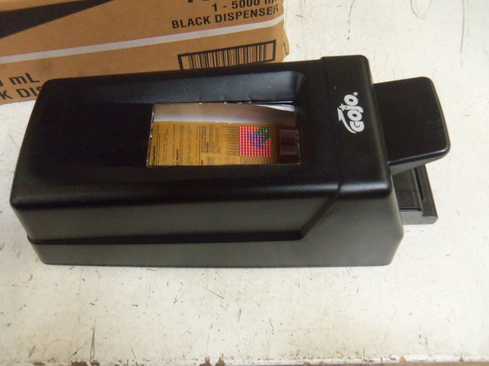 GOJO 7500-01 PRO 5000 DISPENSER *NEW IN BOX*