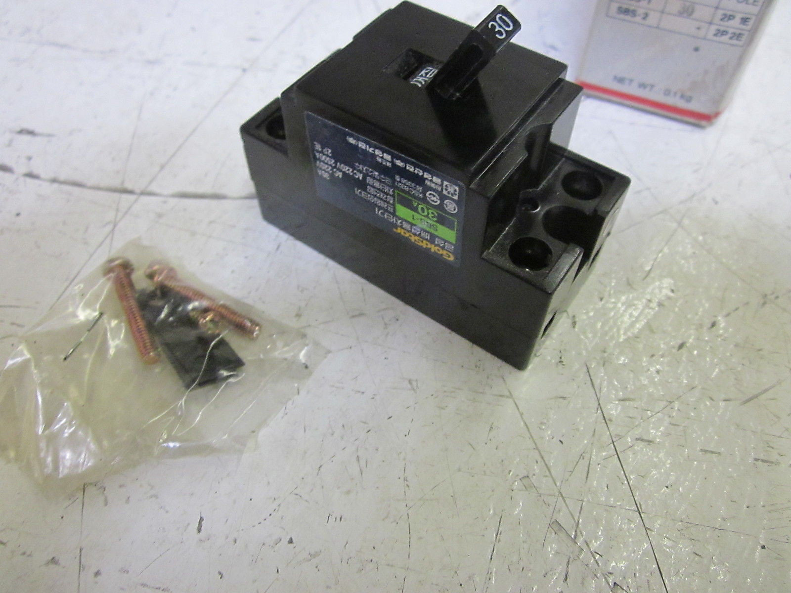 GOLDSTAR SBS-1 SAFETY BREAKER 30A 2P 220V *NEW IN BOX*