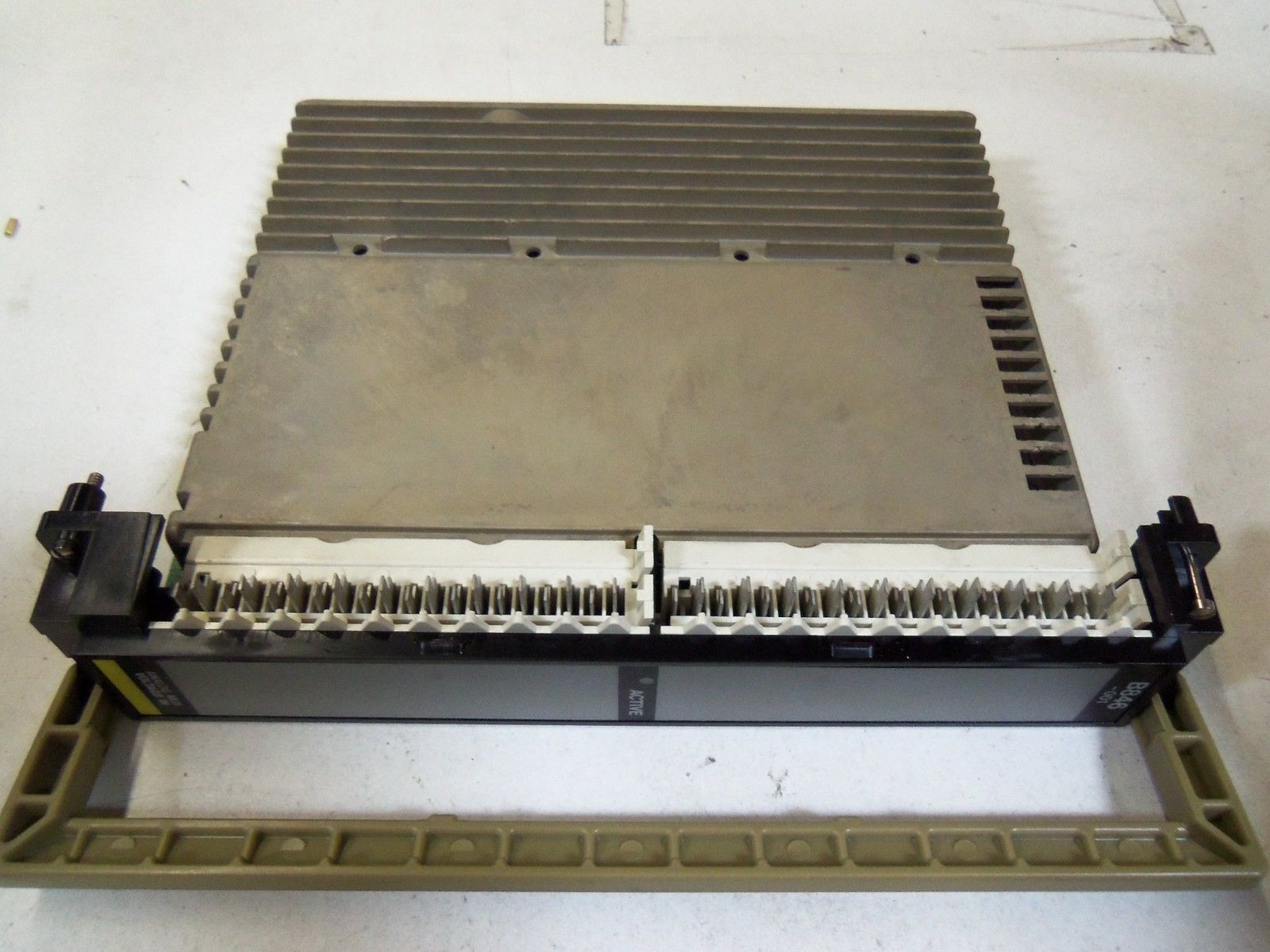 GOULD B846-001 ANALOG MUX VOLTAGE IN *USED*
