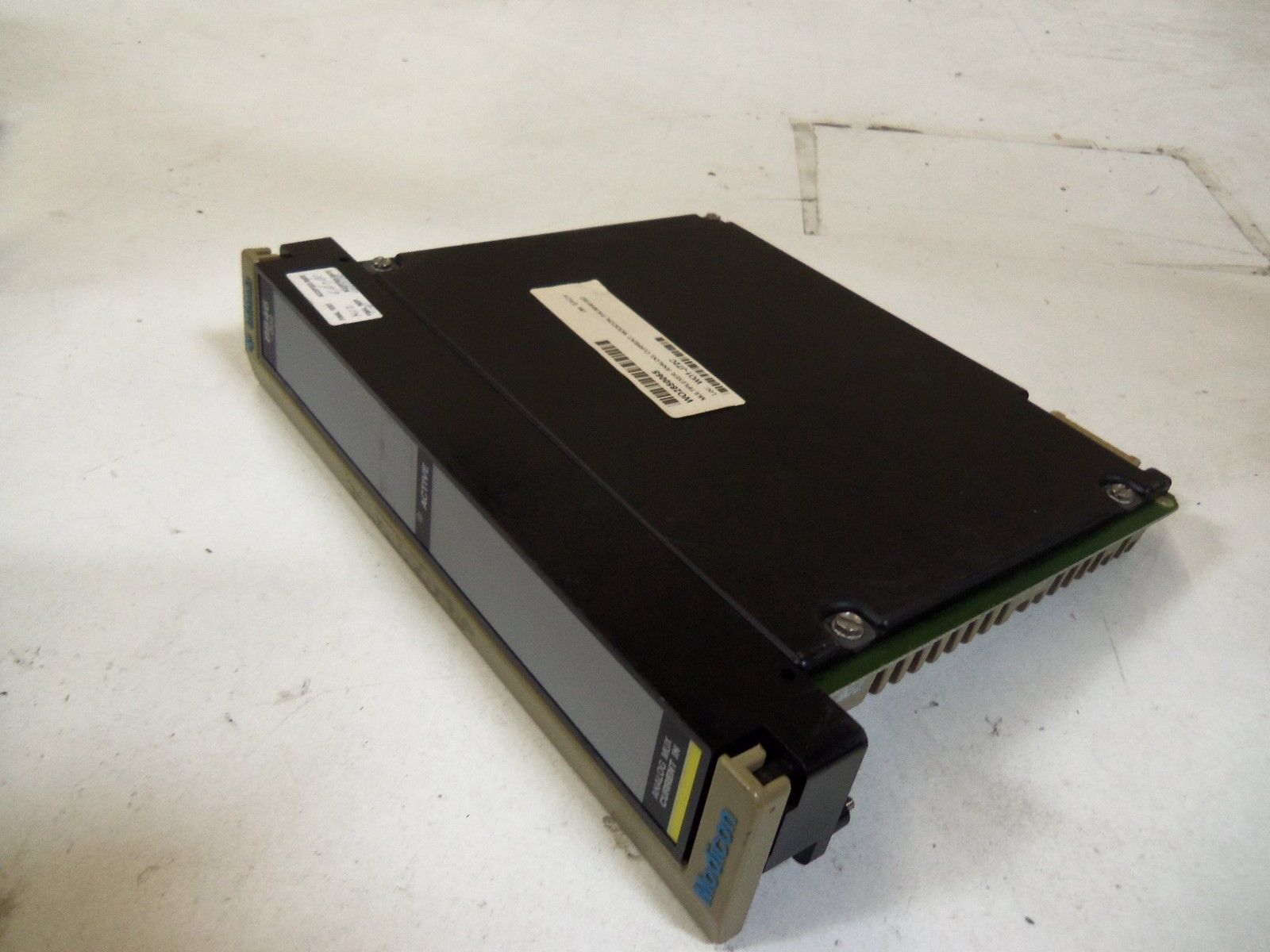 GOULD B846-002 ANALOG MUX CURRENT IN *USED*