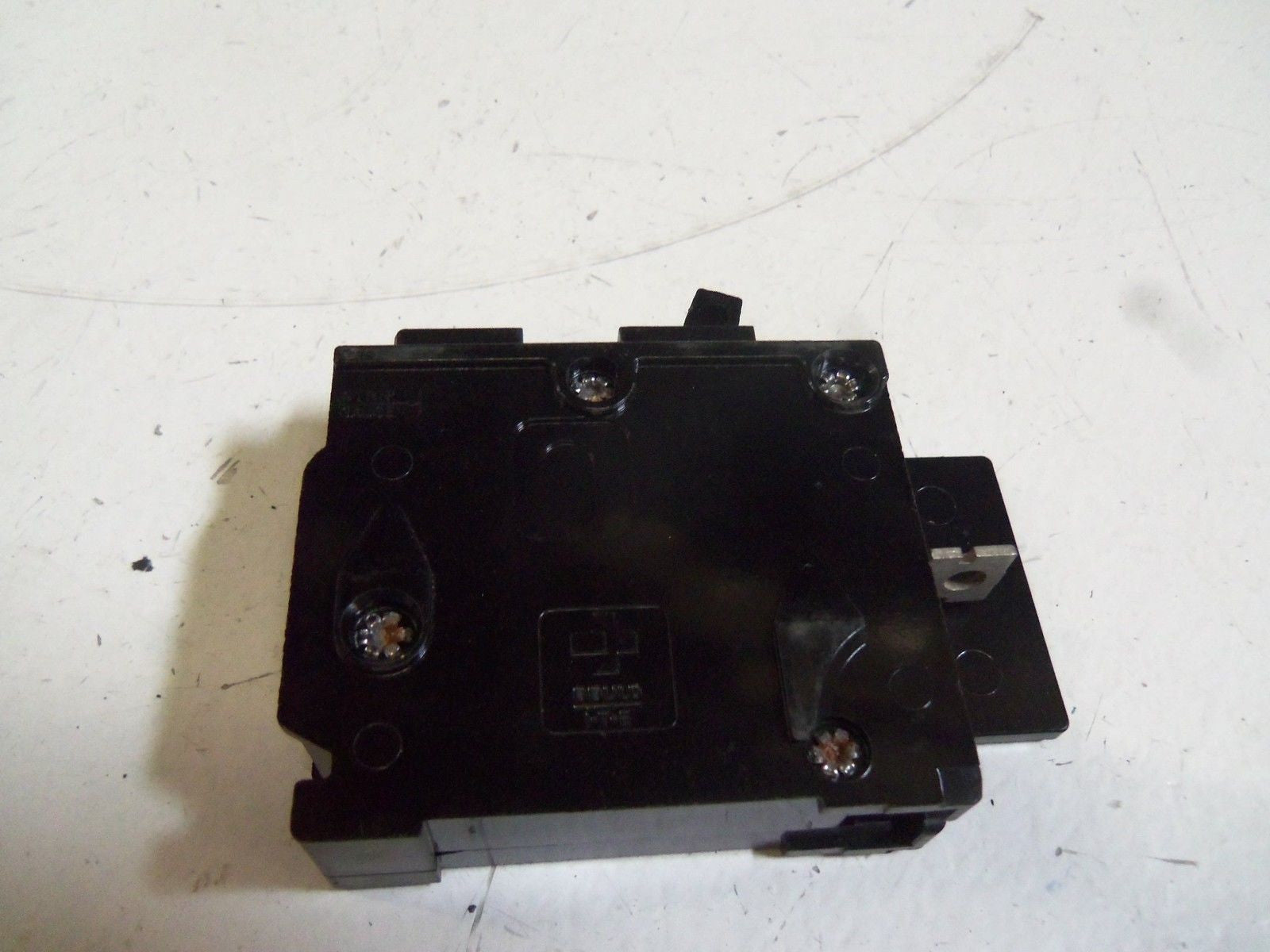 GOULD BQ1-B015 CIRCUIT BREAKER *USED*