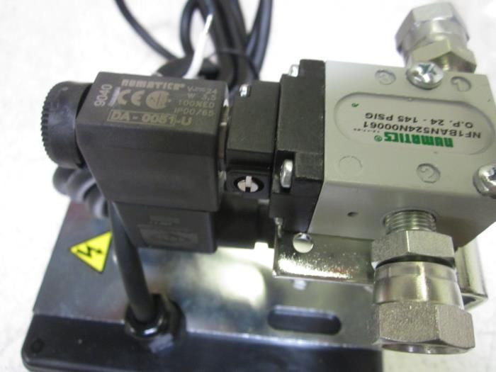 GRACO 247435 CONTROL PUMP AIR *NEW IN BOX*