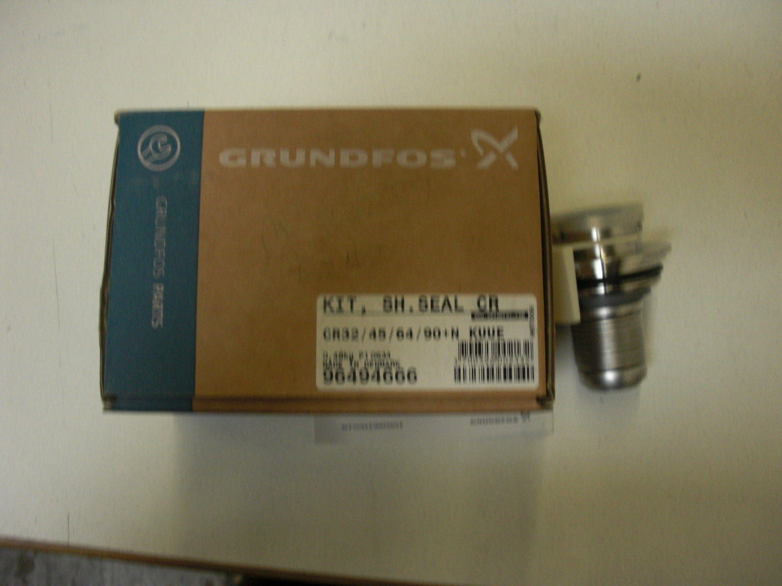 GRUNDFOS 96494666 SHAPT SEAL *NEW IN BOX*