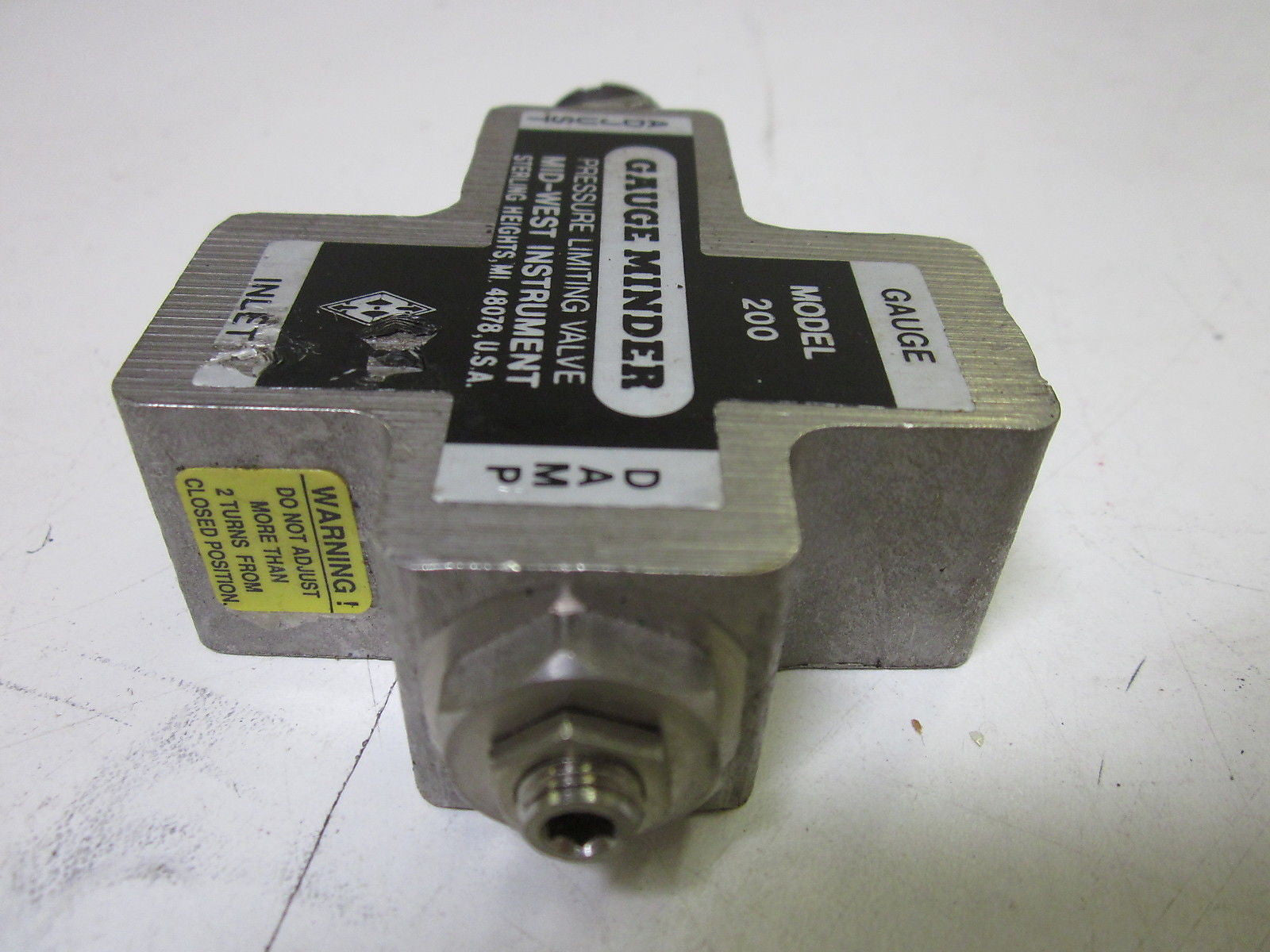 GUAGE MINDER 200 PRESSURE LIMITING VALVE *USED*