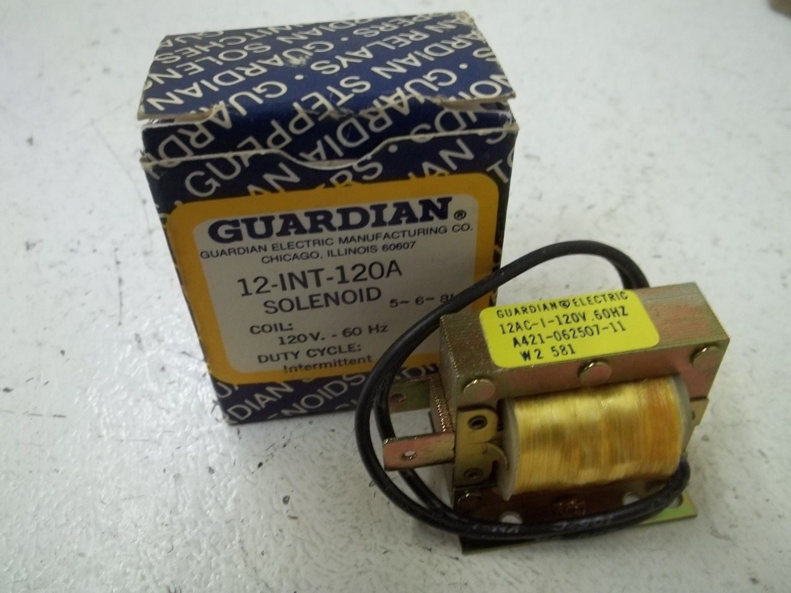 GUARDIAN A421-062507-11 SOLENOID COIL 120V *NEW IN BOX*