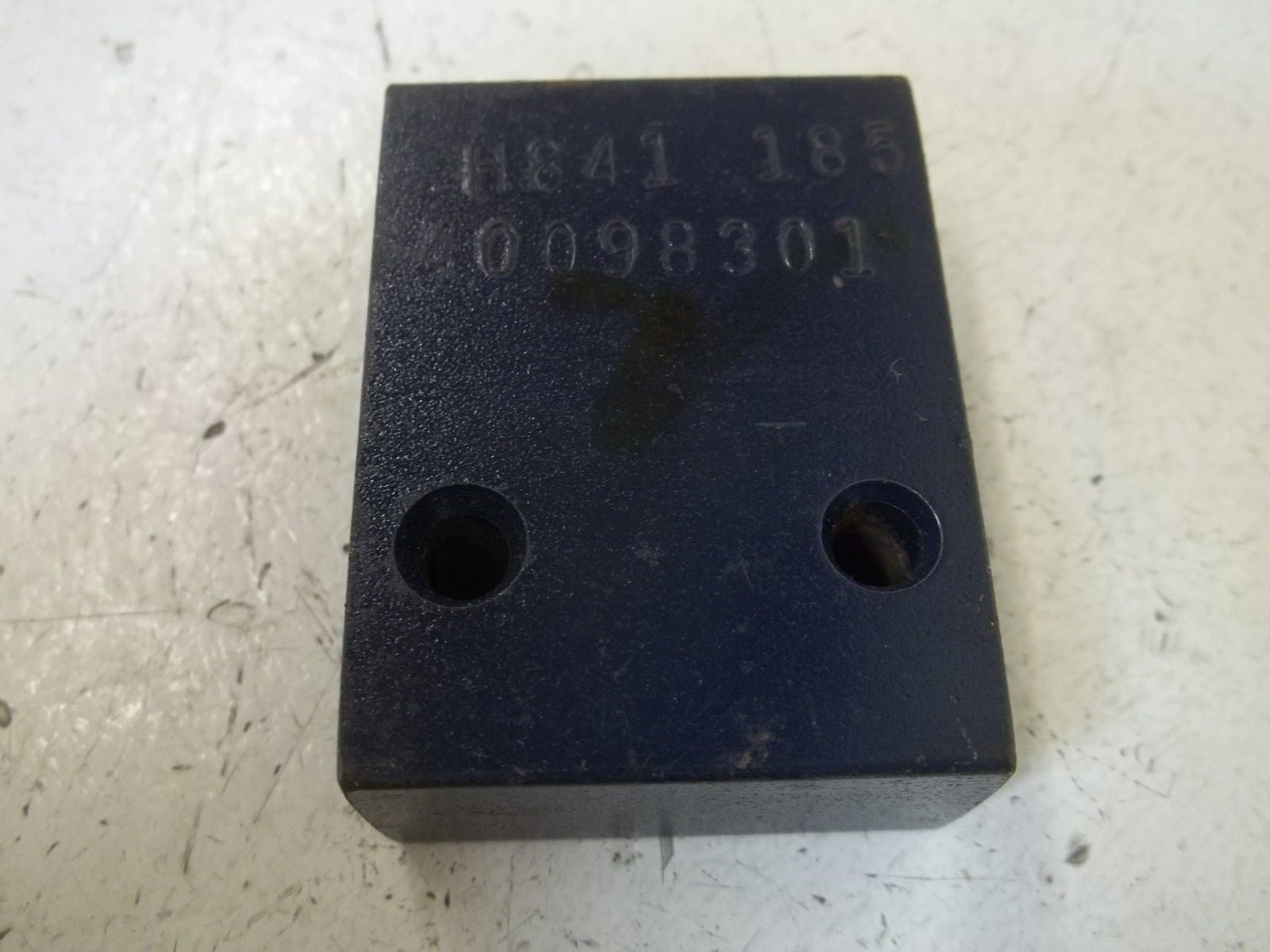 H841 185 *USED*