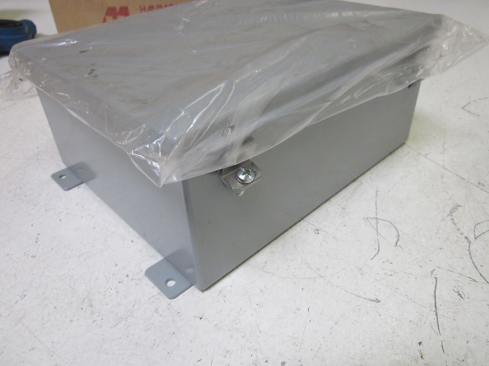 HAMMOND 1414PHK ENCLOSURE  *AS PICTURED* NEW