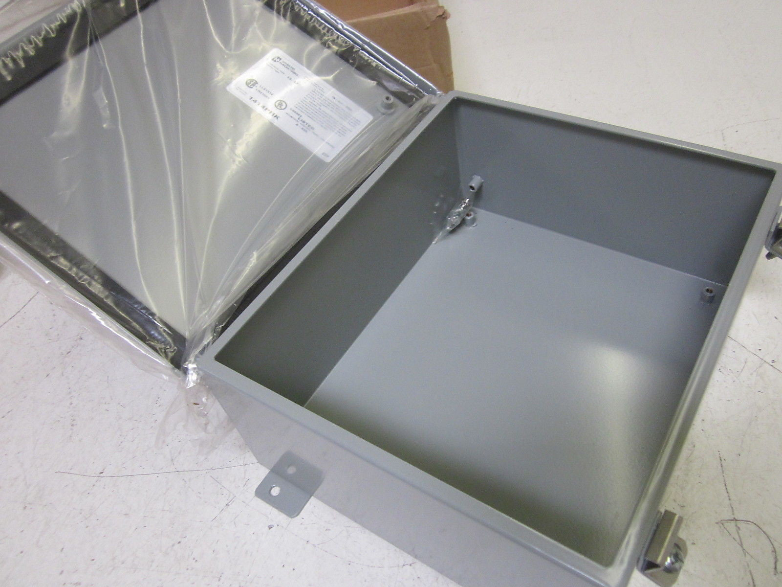 HAMMOND 1414PHK ENCLOSURE  *AS PICTURED* NEW