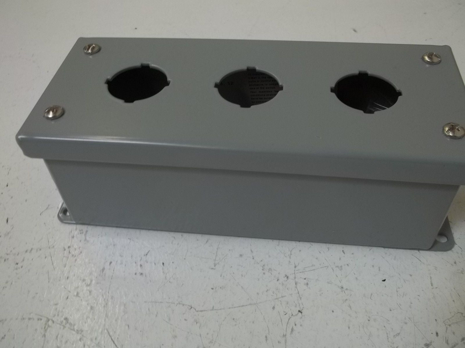 HAMMOND MANUFACTURING 1435C *NEW IN BOX*