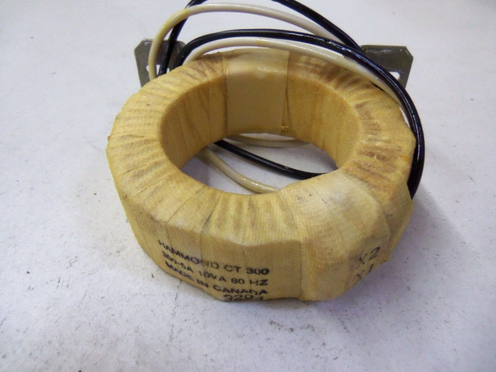 HAMMOND MANUFACTURING CT300 CURRENT TRANSFORMER *NEW IN BOX*