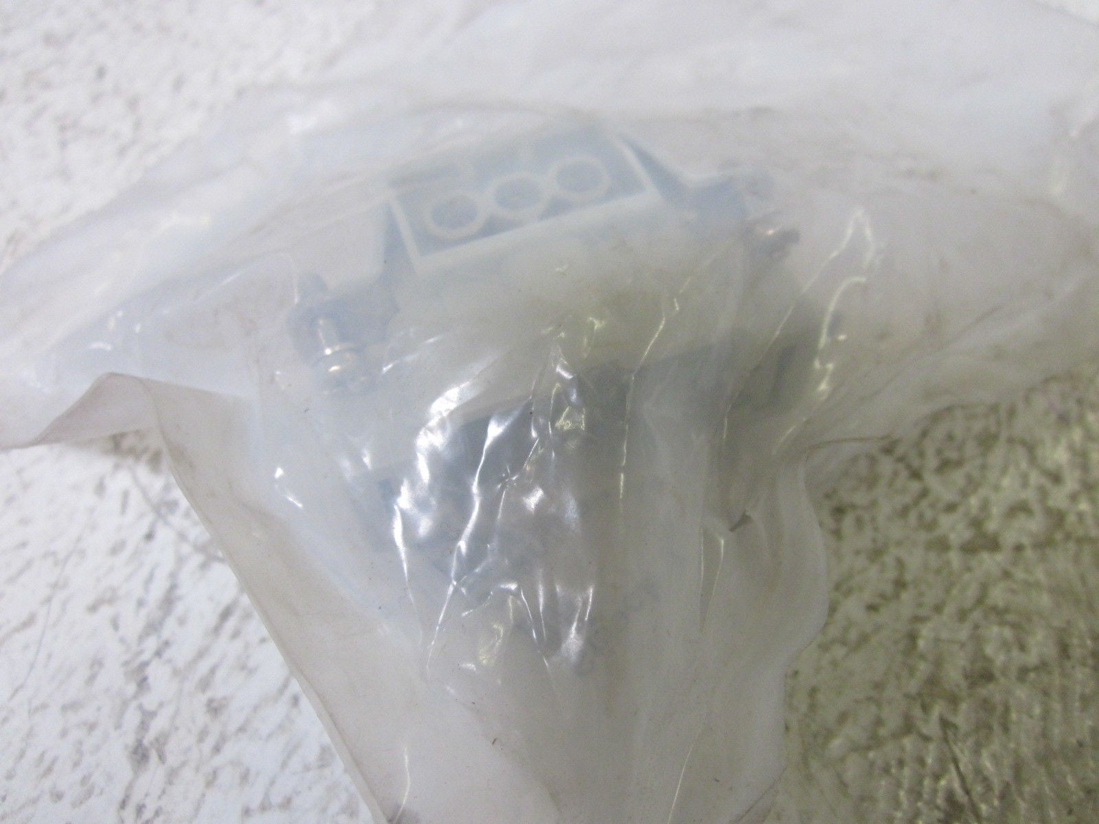 HARTING HAN6E-STI-S BODY CONNECTOR 16A 500V *NEW IN A FACTORY BAG*