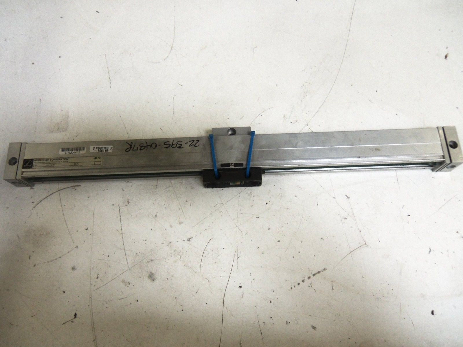 HEIDENHAIN 237 133 BH LINEAR ENCODER ML 470MM *USED*