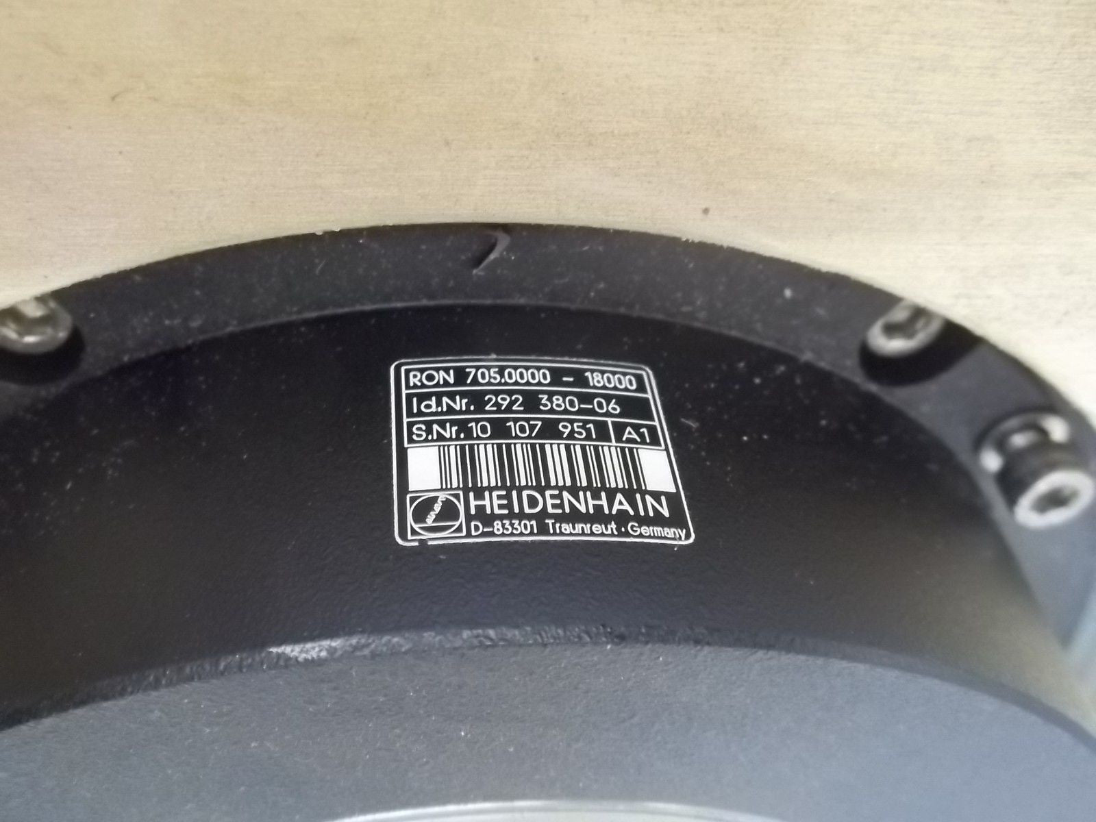 HEIDENHAIN 292380-06 *USED*
